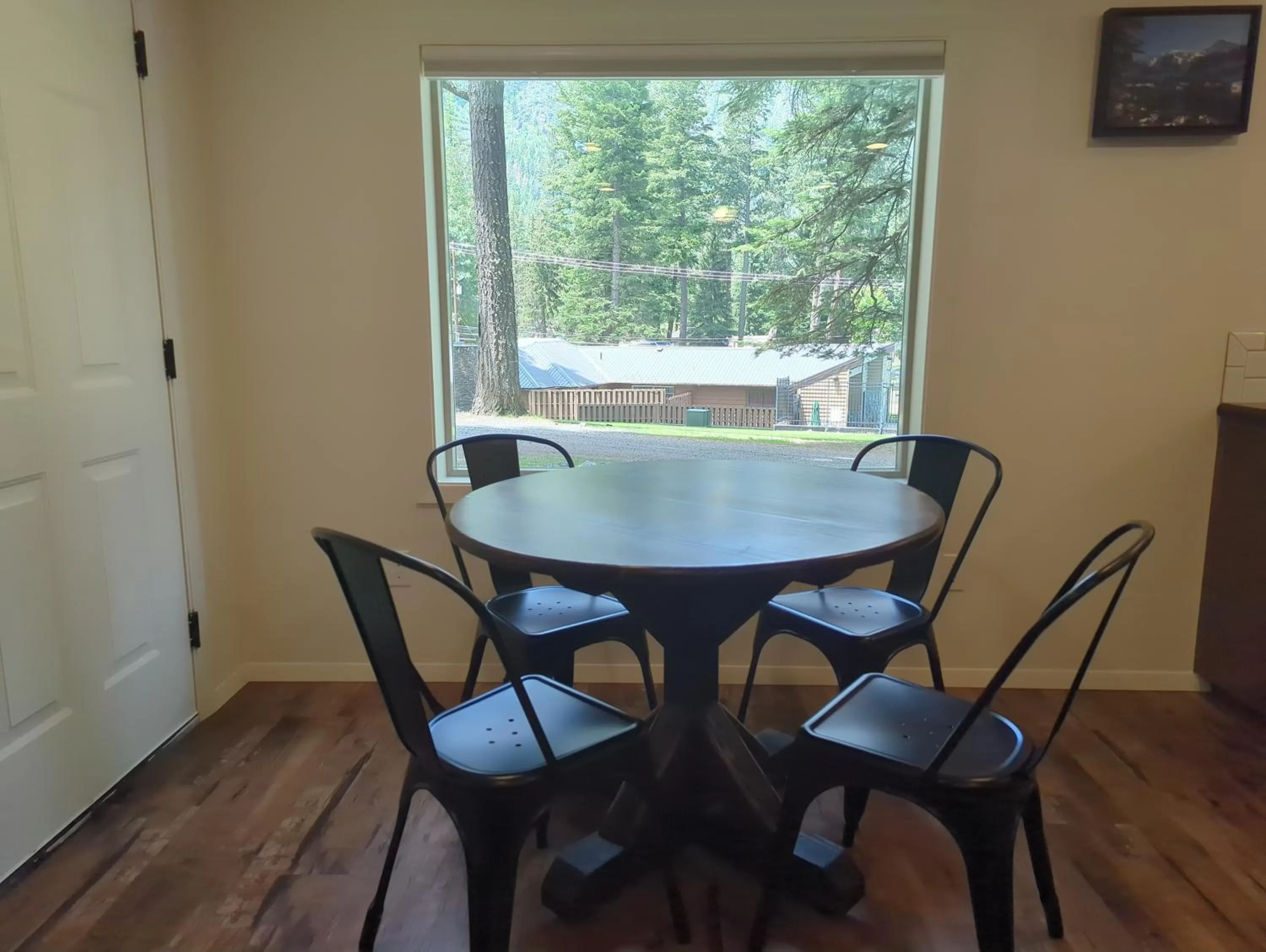 Dining area in Eagle Cap Chalets