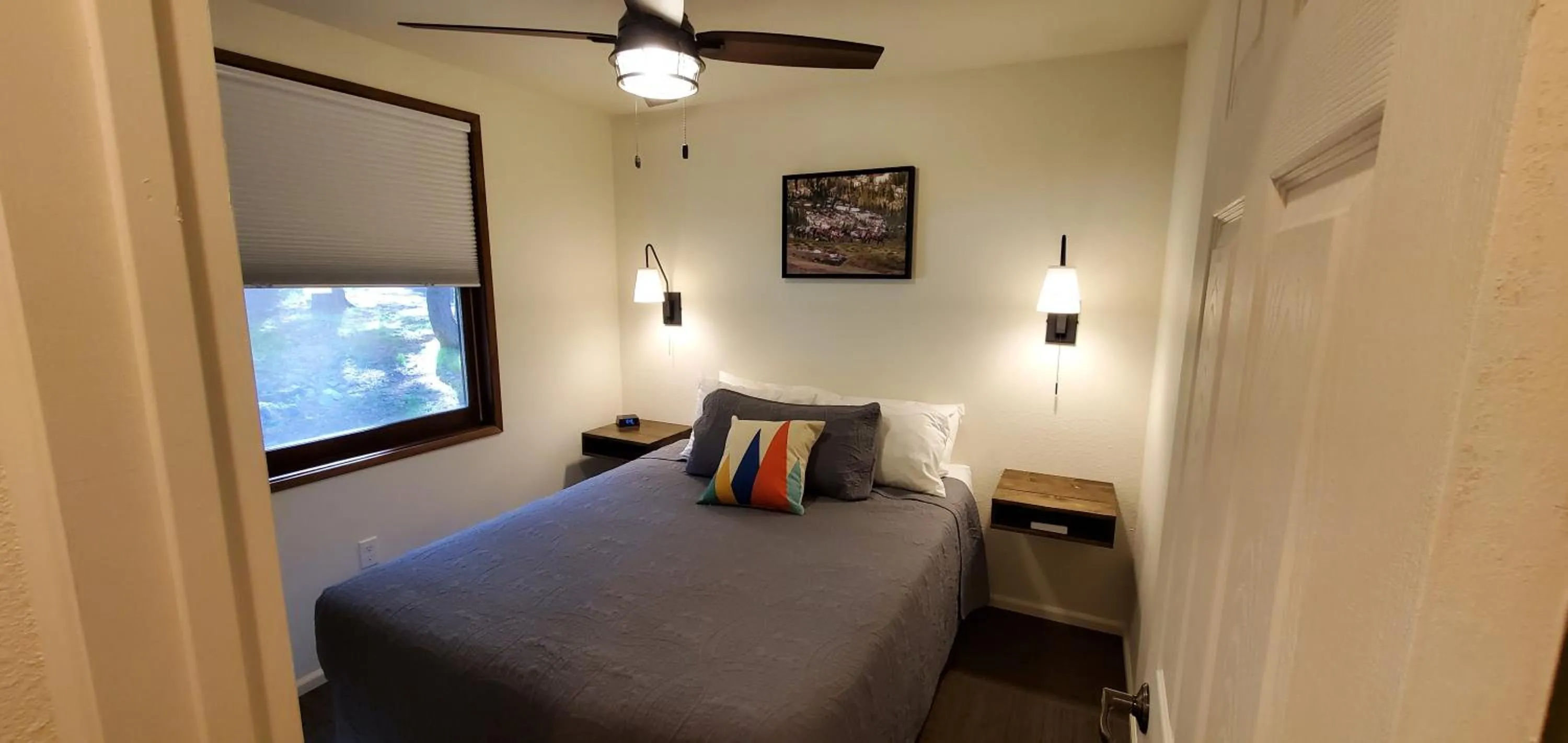 Bed in Eagle Cap Chalets