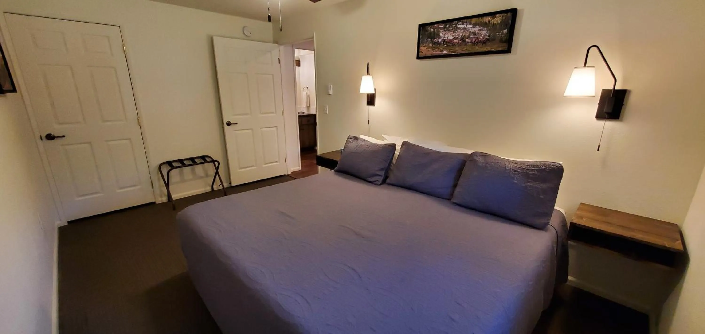 Bed in Eagle Cap Chalets