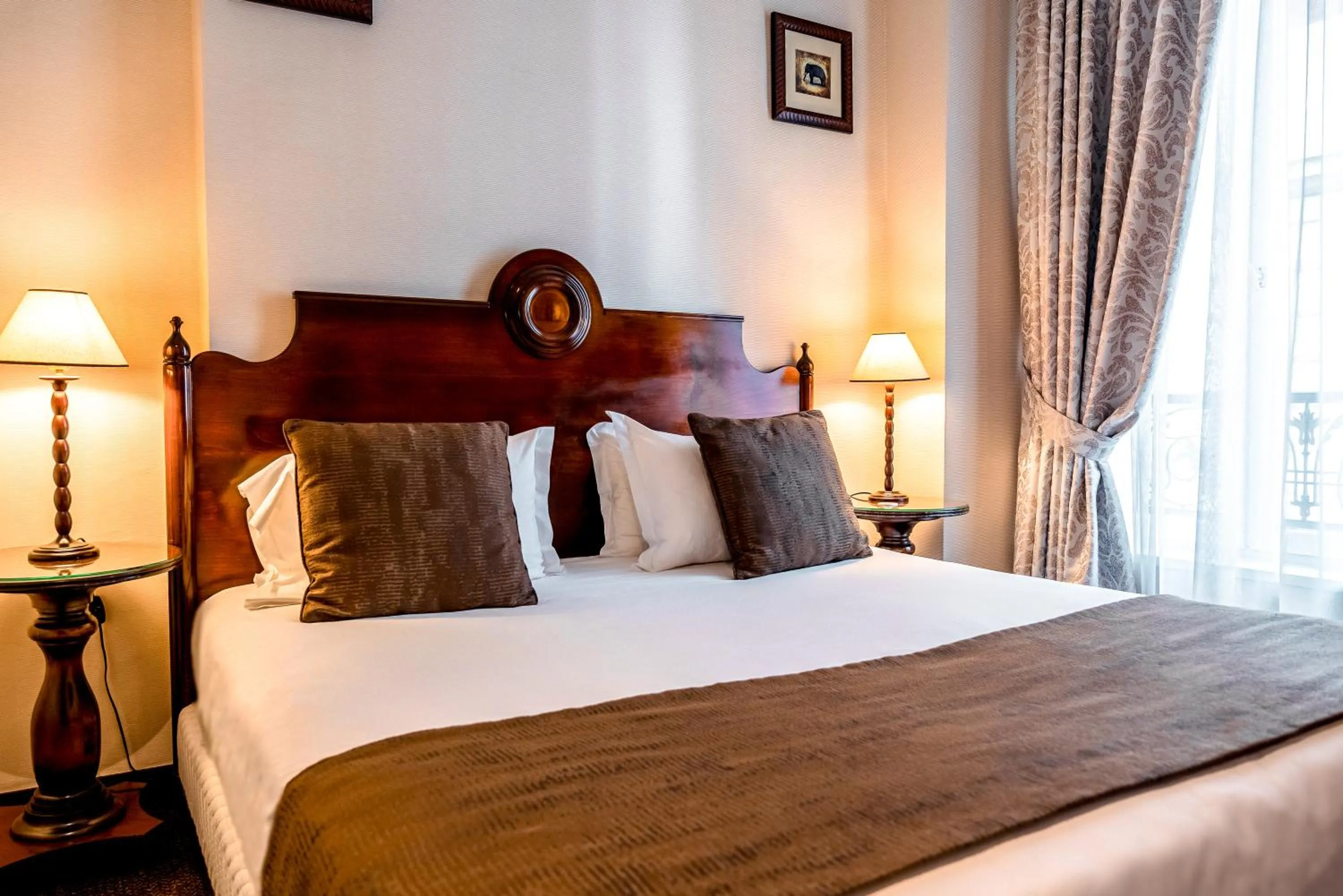 Bed in Villa Montparnasse