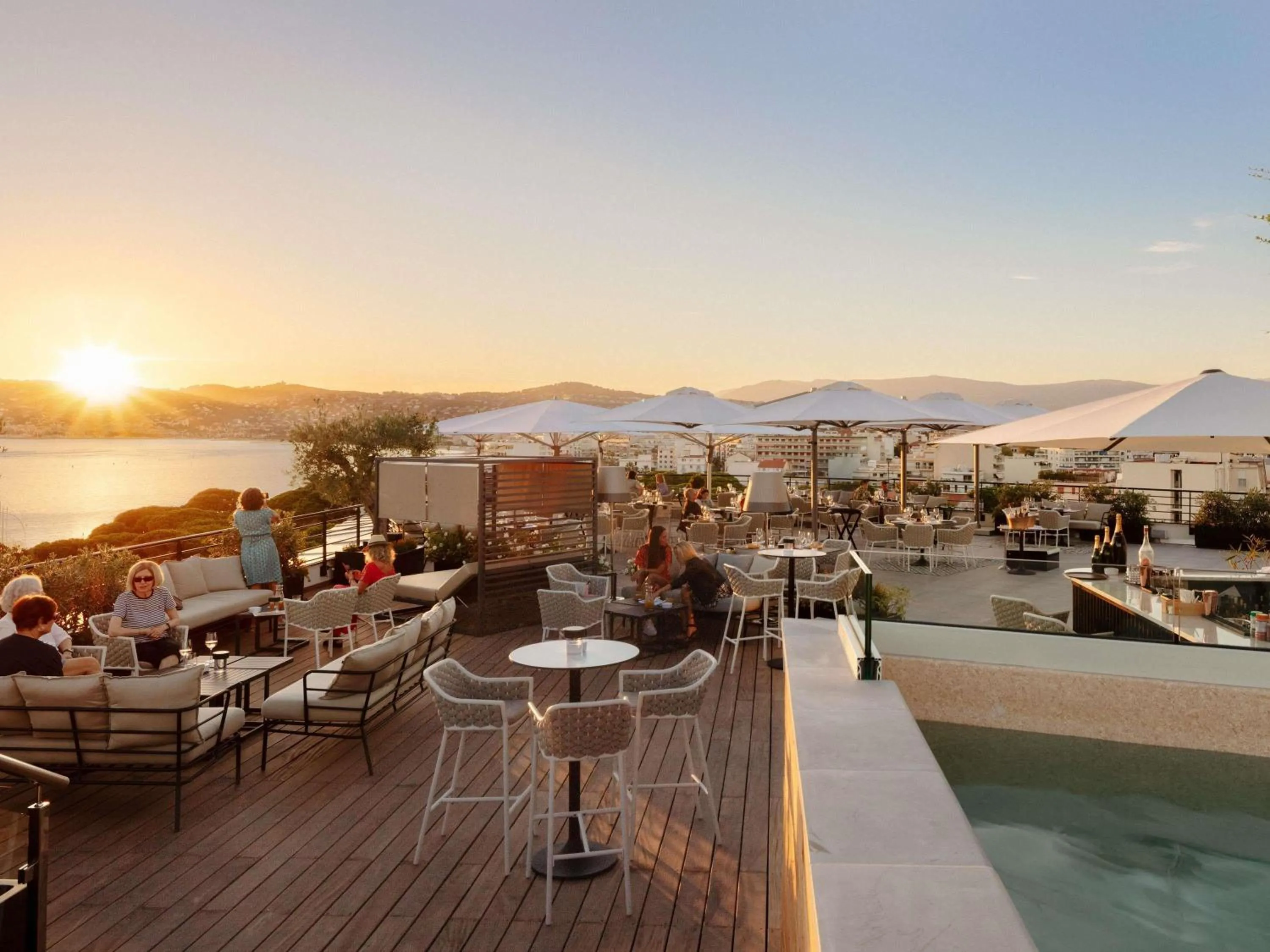 Restaurant/places to eat in The 1932 Hotel & Spa Cap d'Antibes - MGallery Collection