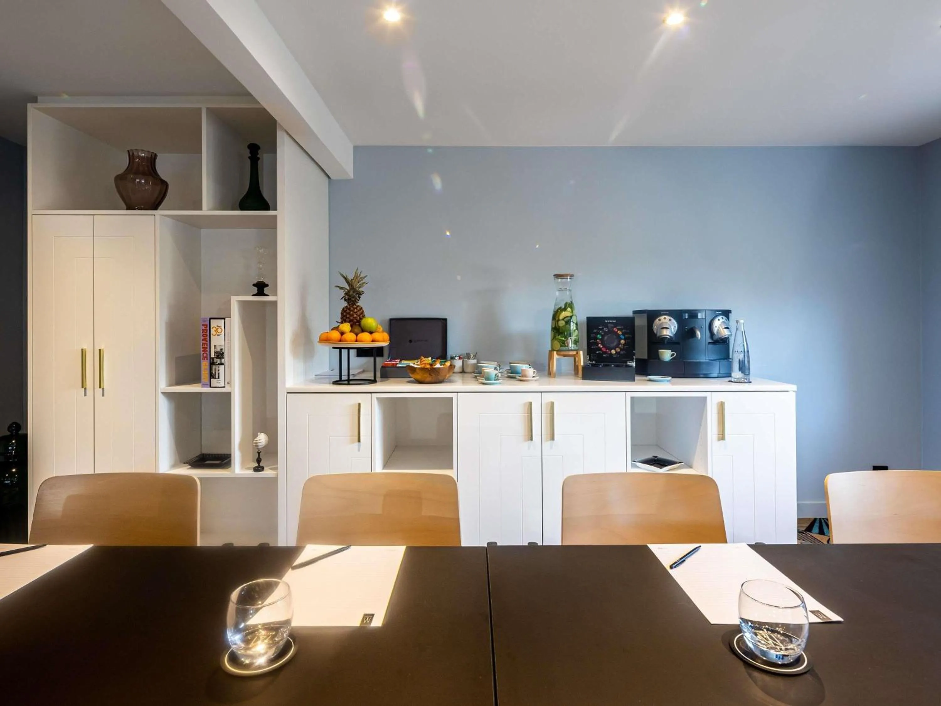 Meeting/conference room in The 1932 Hotel & Spa Cap d'Antibes - MGallery Collection