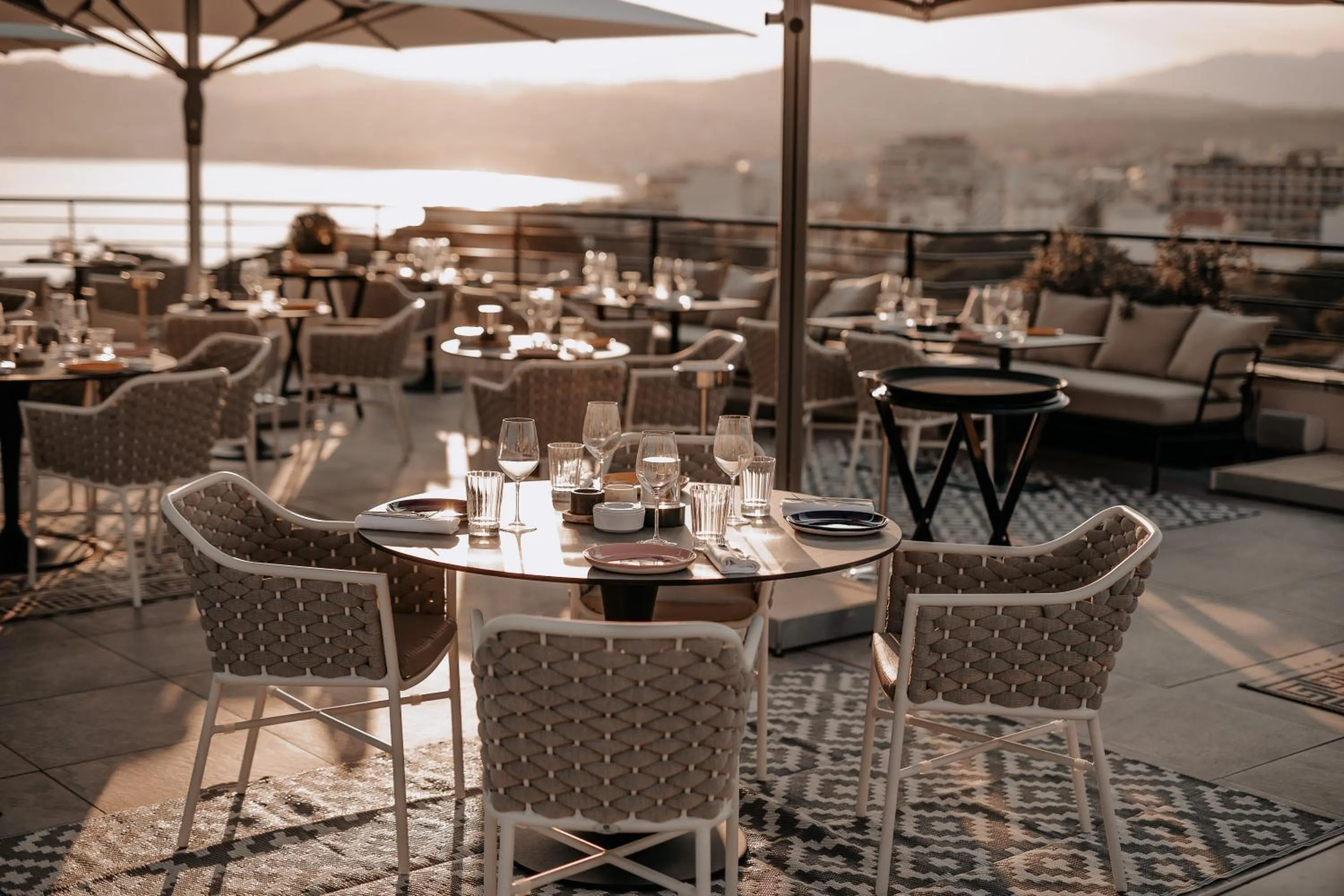 Restaurant/places to eat in The 1932 Hotel & Spa Cap d'Antibes - MGallery Collection