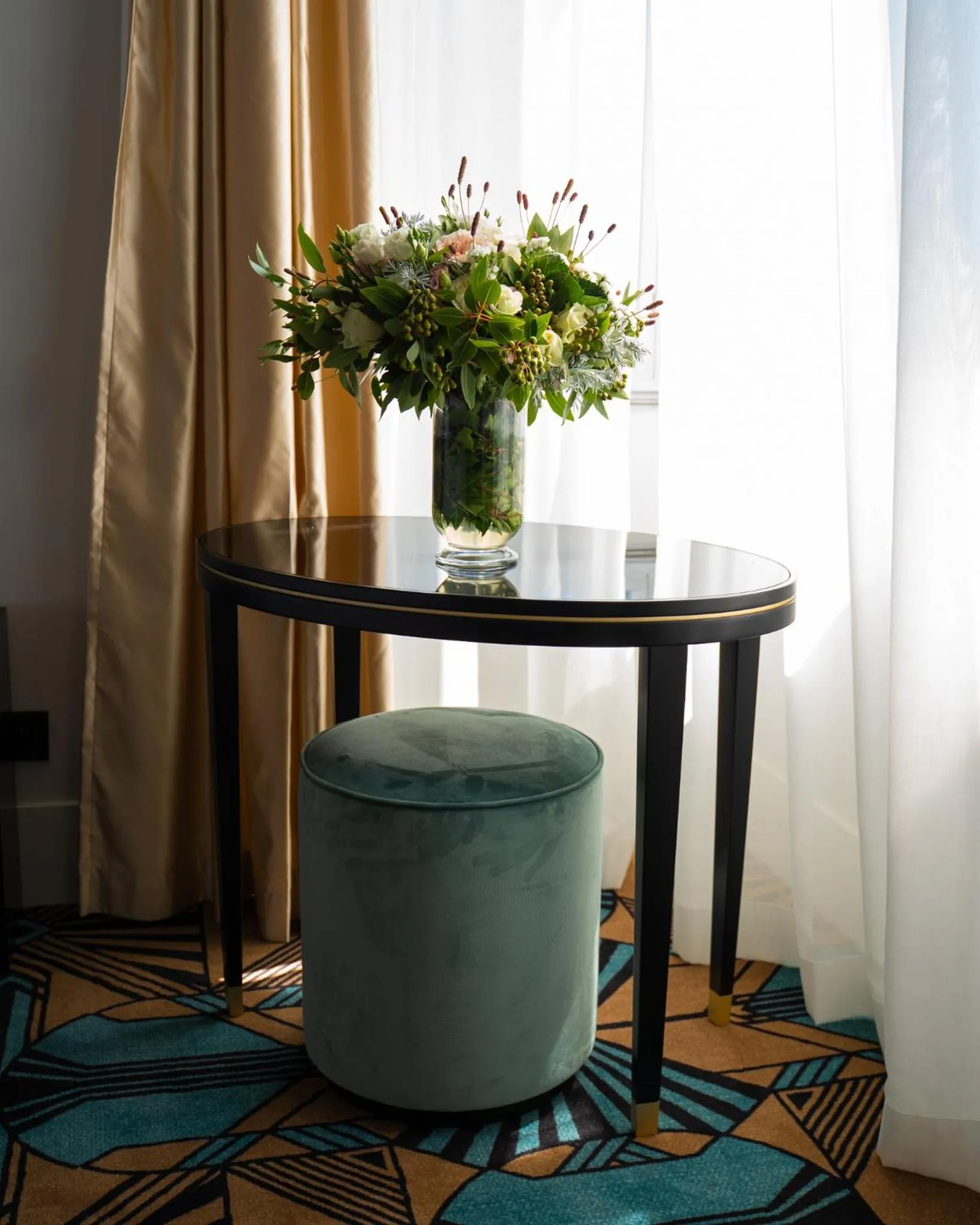 Living room in The 1932 Hotel & Spa Cap d'Antibes - MGallery Collection