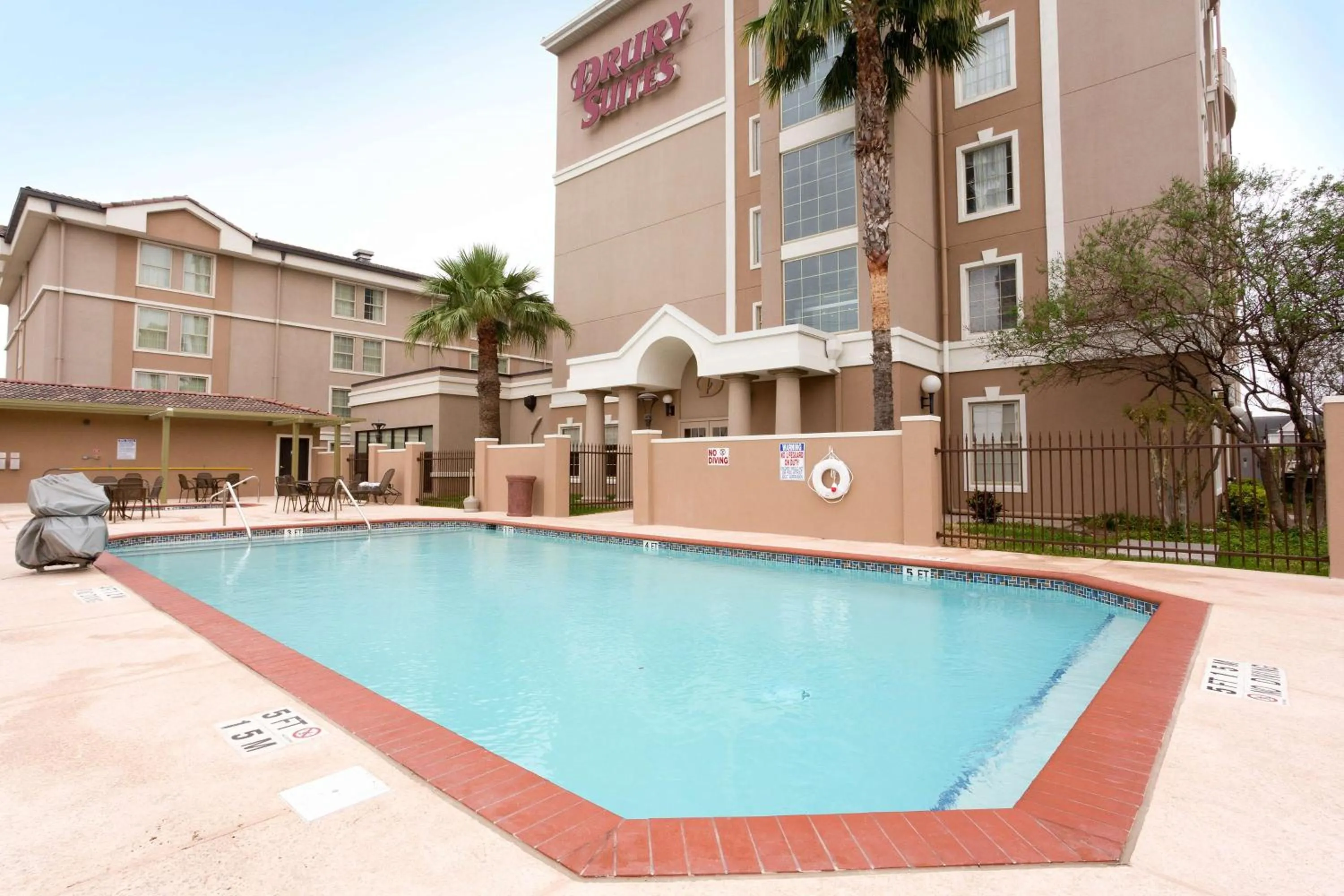 Activities in Drury Inn & Suites McAllen