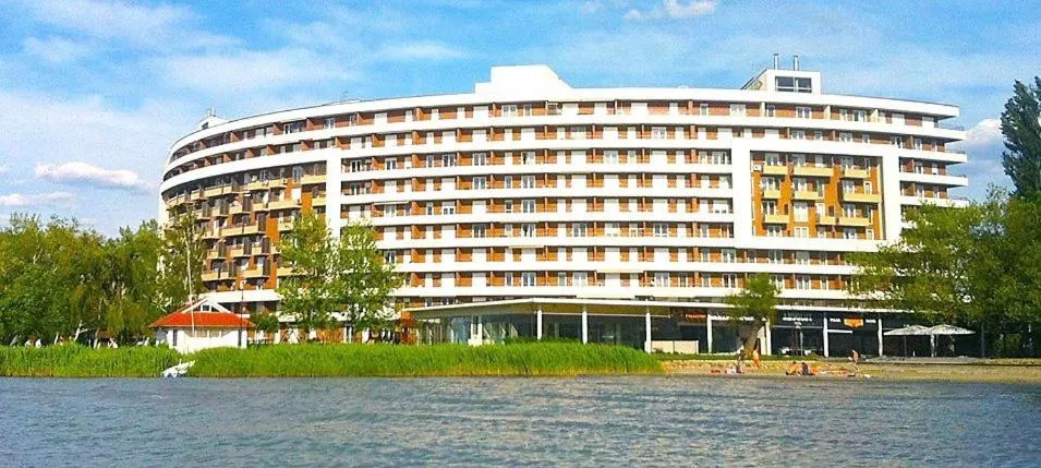 Property building in ‘Good Feelings’