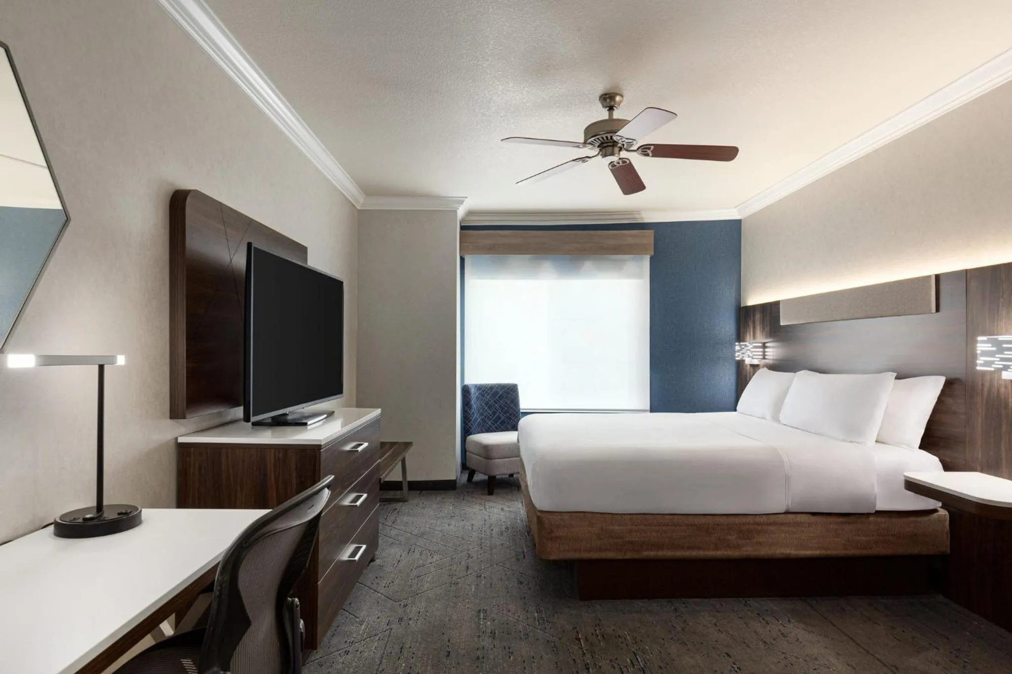 Photo of the whole room in Holiday Inn Express & Suites Bakersfield Central, an IHG Hotel
