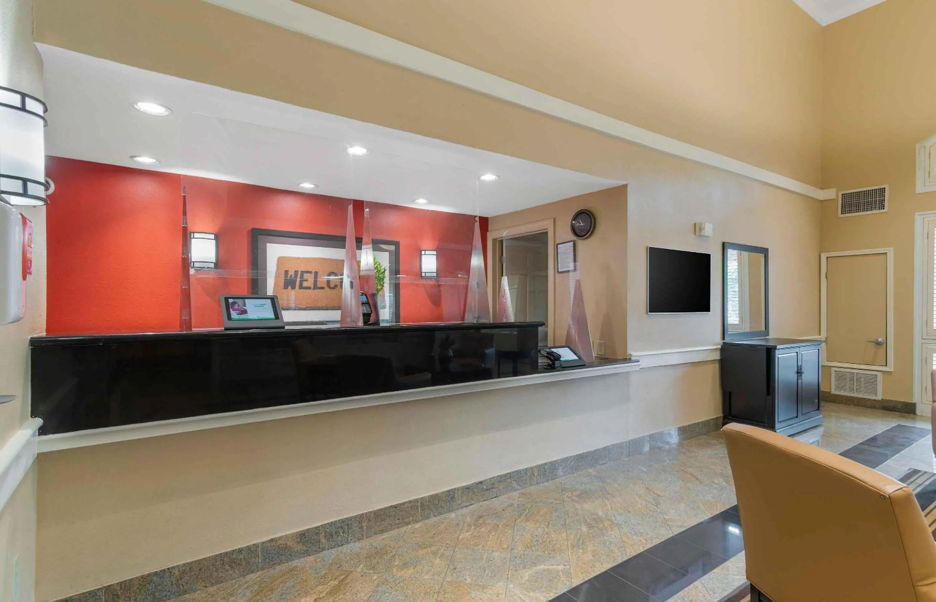 Lobby or reception in Extended Stay America Suites - Atlanta - Alpharetta - Northpoint - West