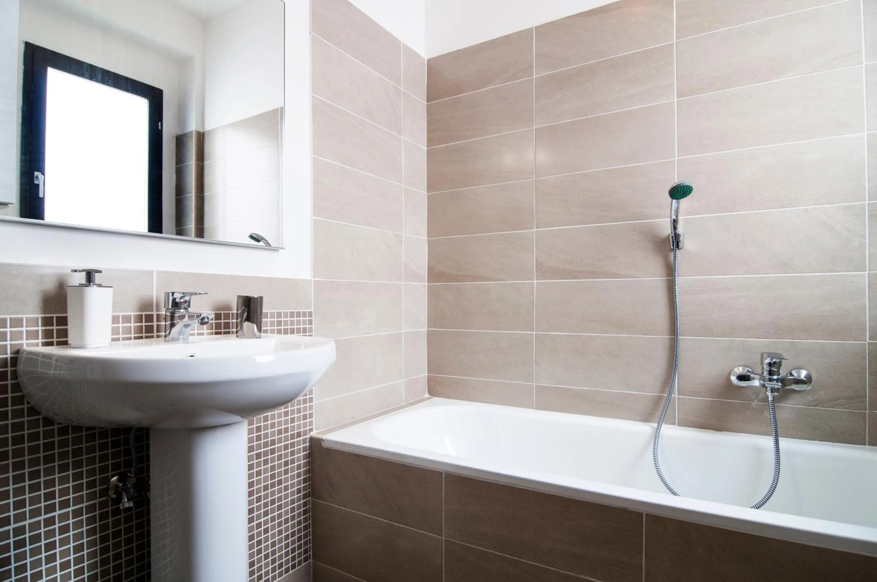 Bathroom in GuestHost - Fonte Laurentina Apartments