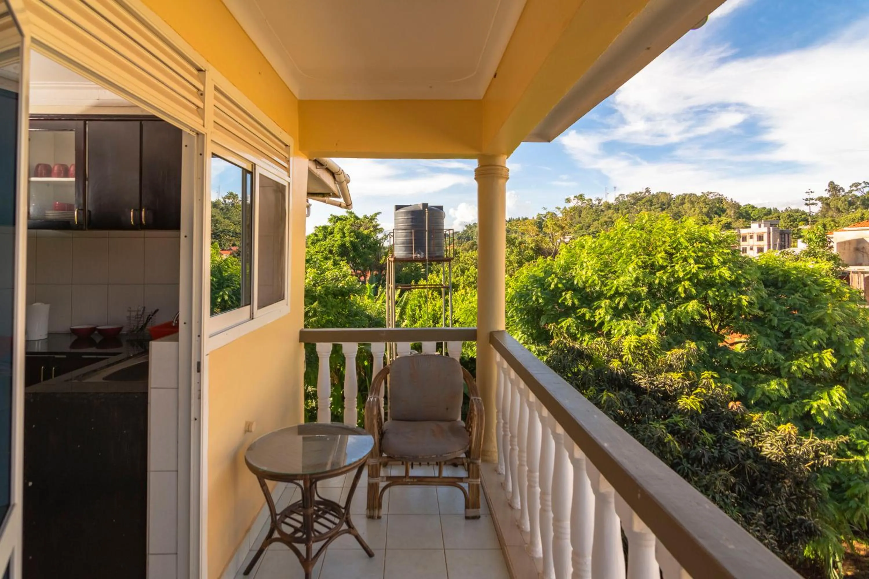 Balcony/Terrace in Karibu BB Suites