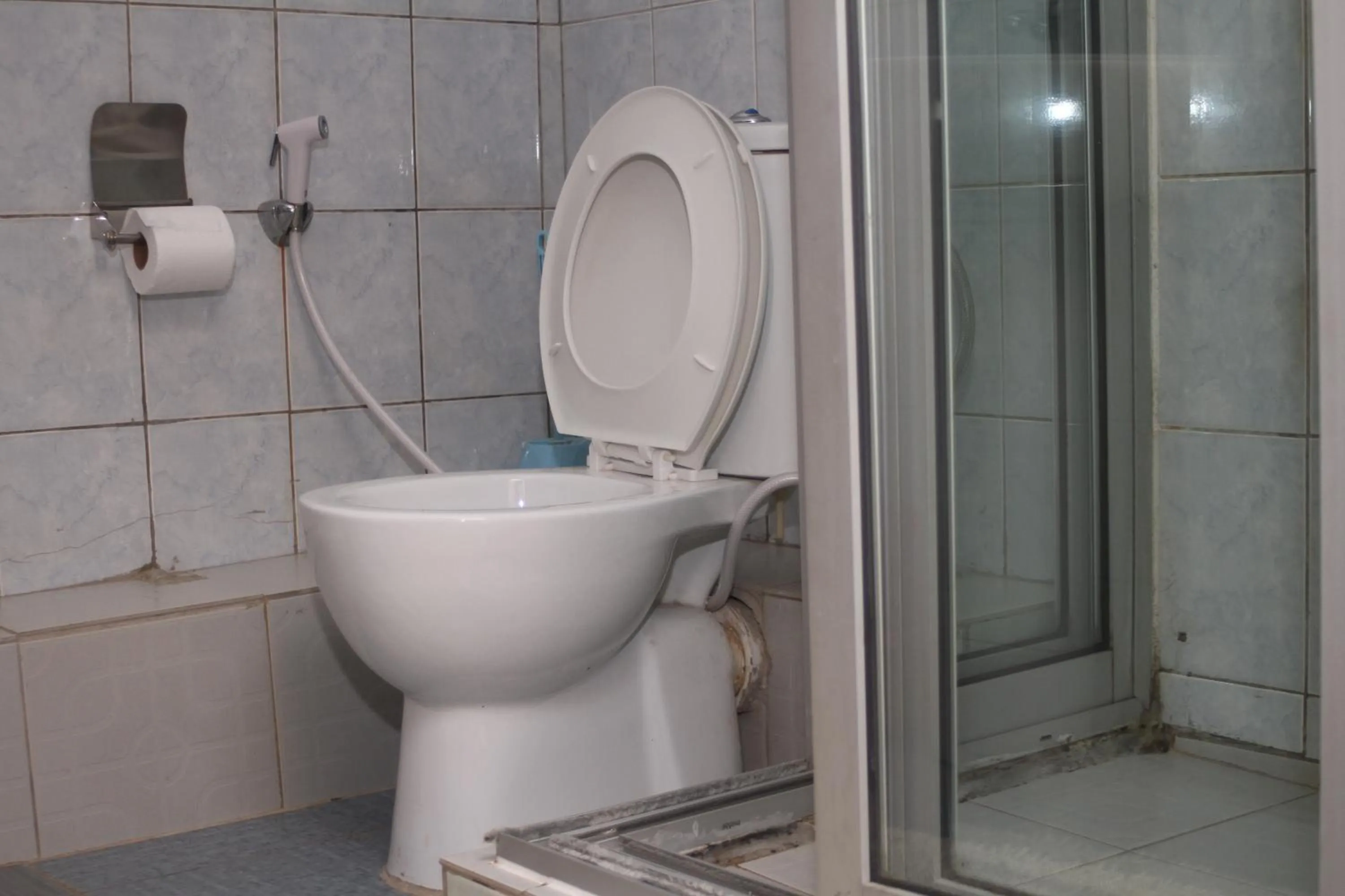 Bathroom in Karibu BB Suites