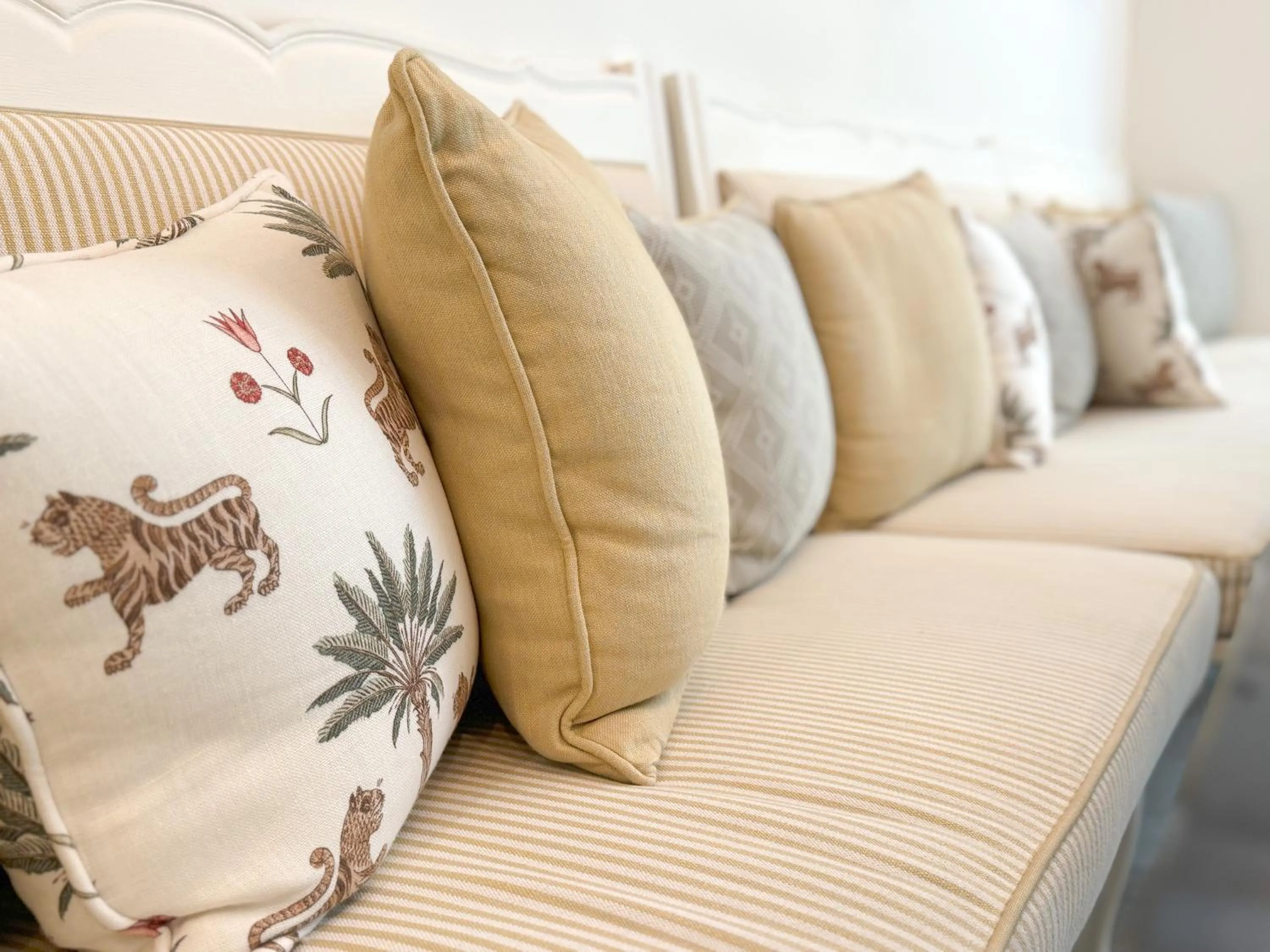 Property building in Hôtel de Provence