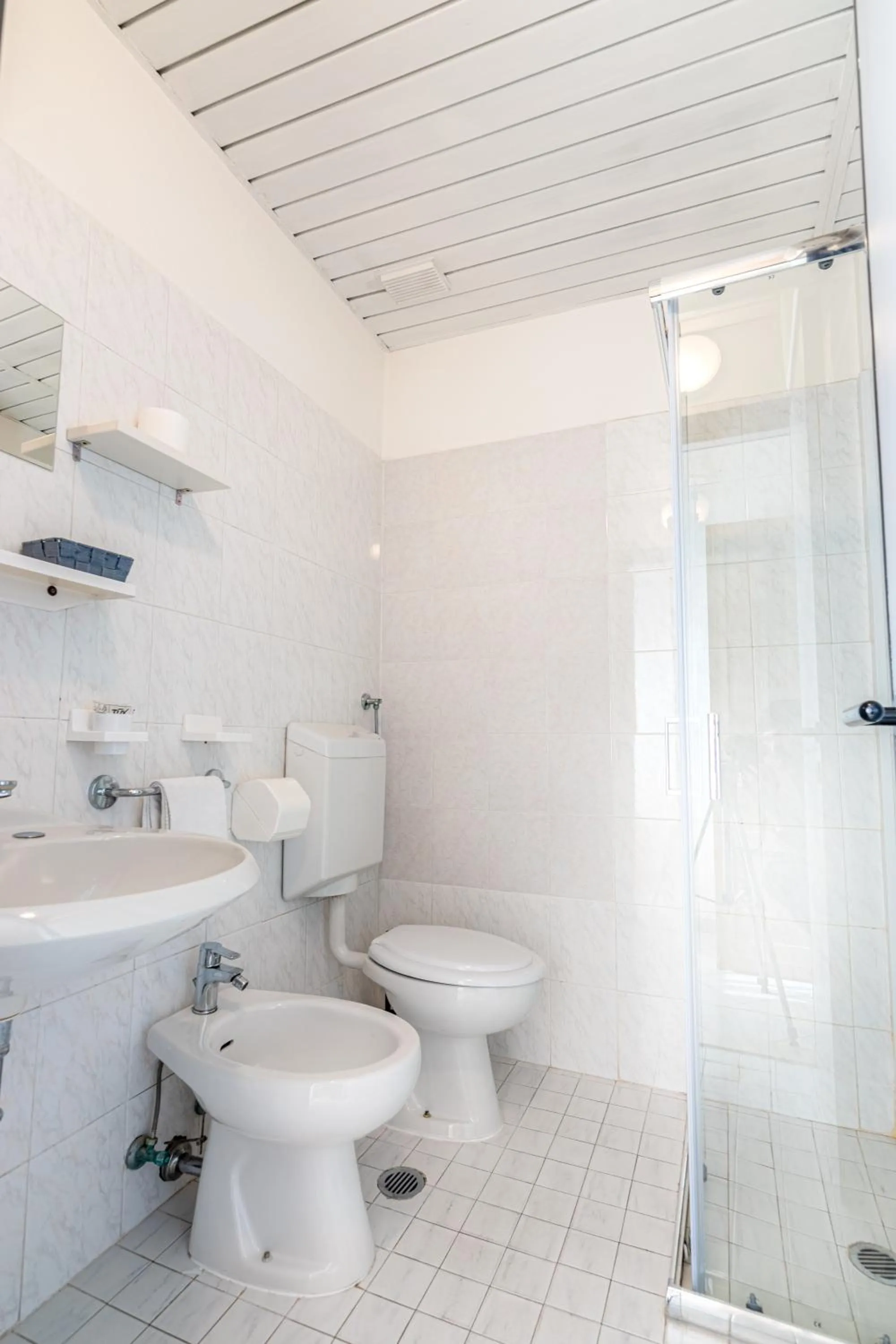 Bathroom in HOTEL JOHN