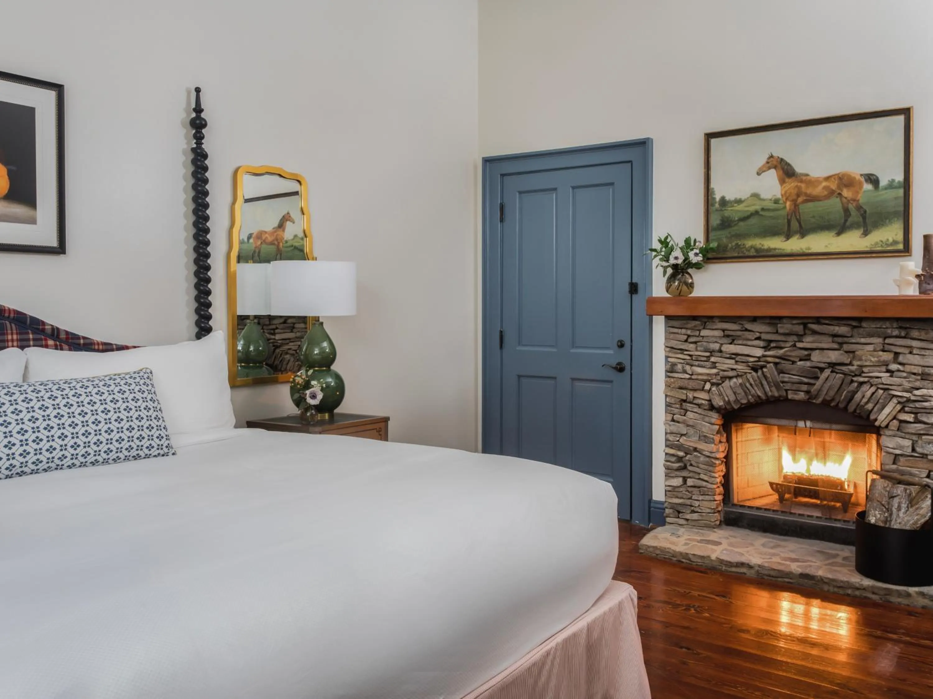 Bed in Barnsley Resort