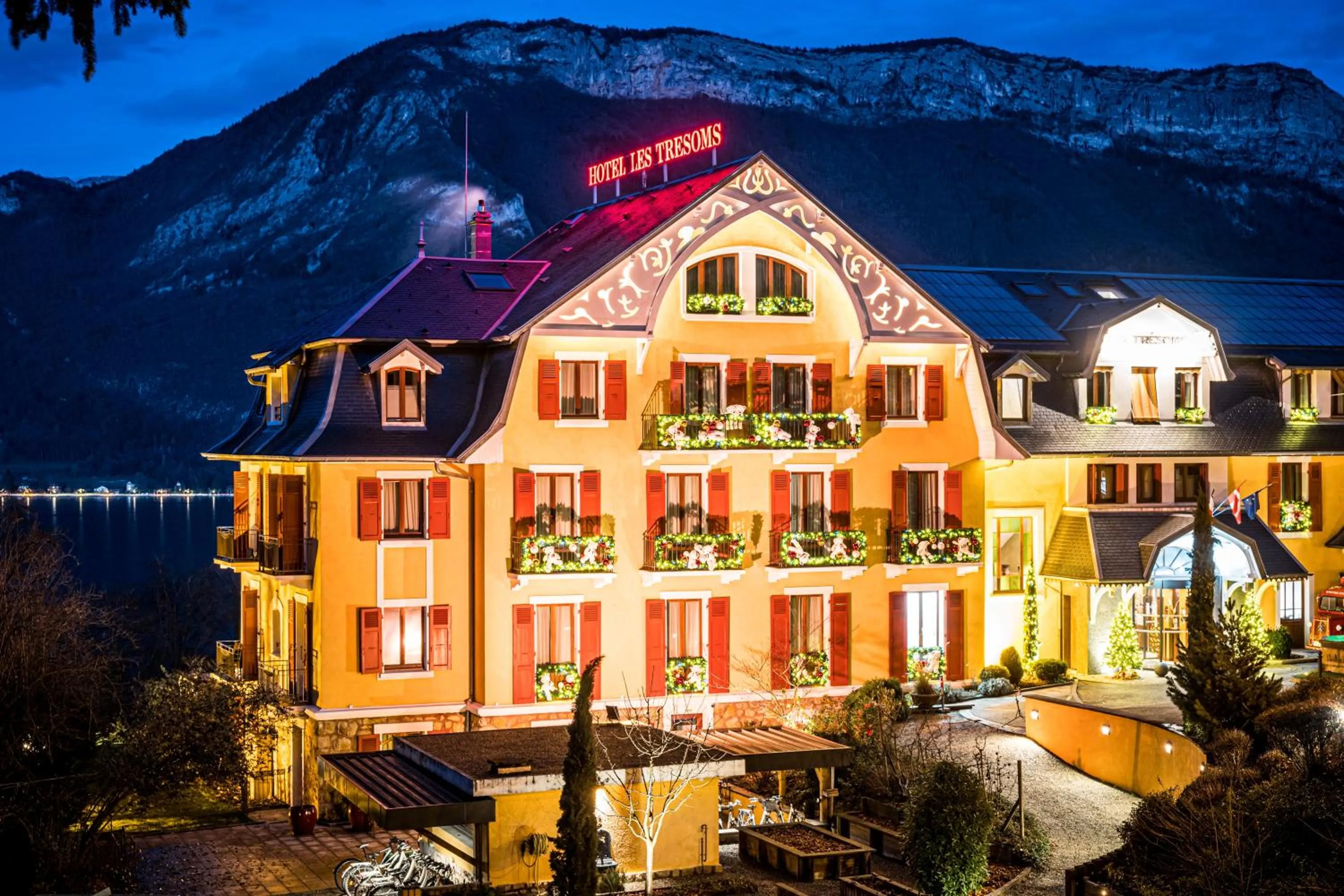 Les Trésoms Lake and Spa Resort