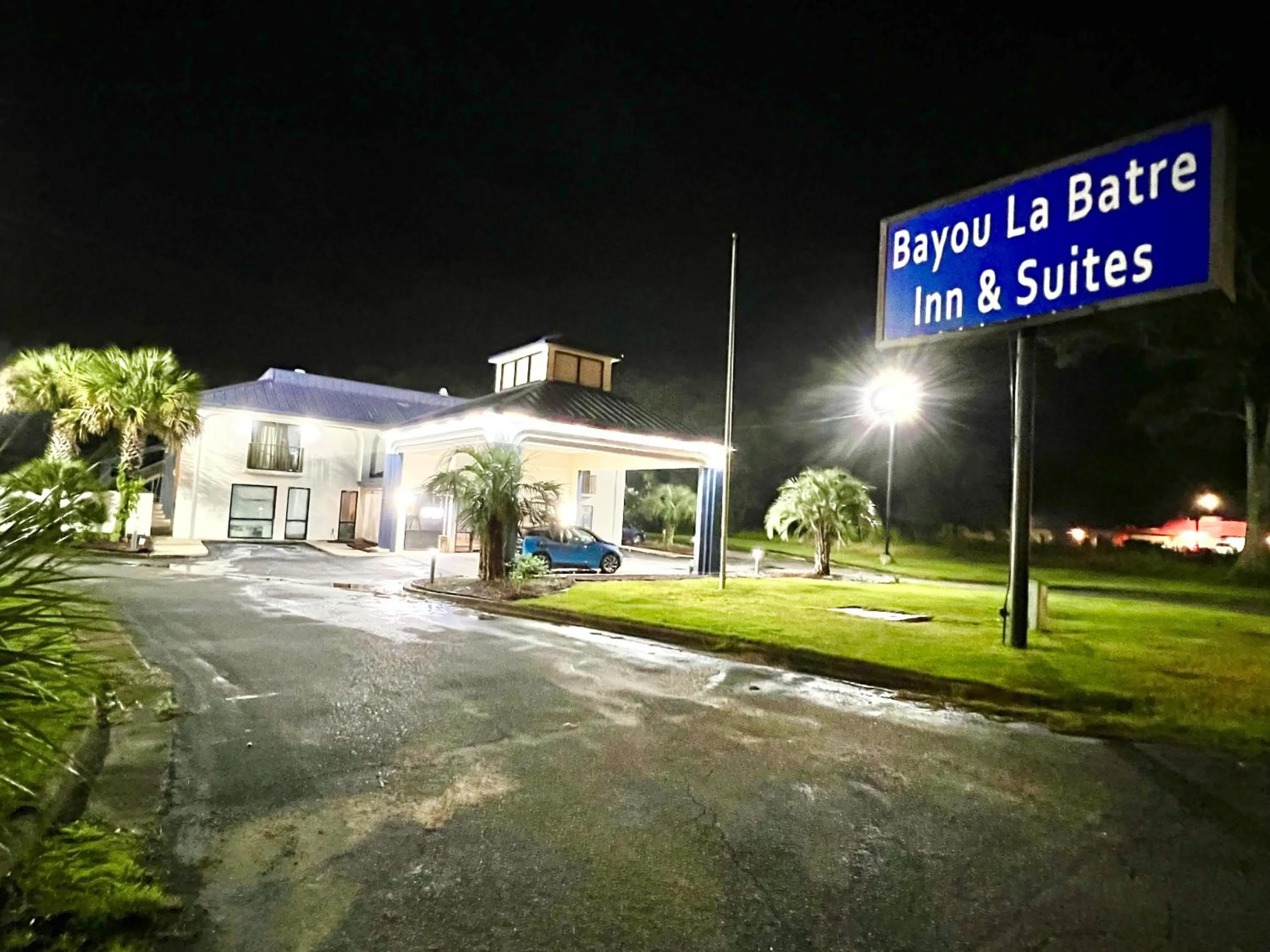 Facade/entrance in Bayou Inn & Suites