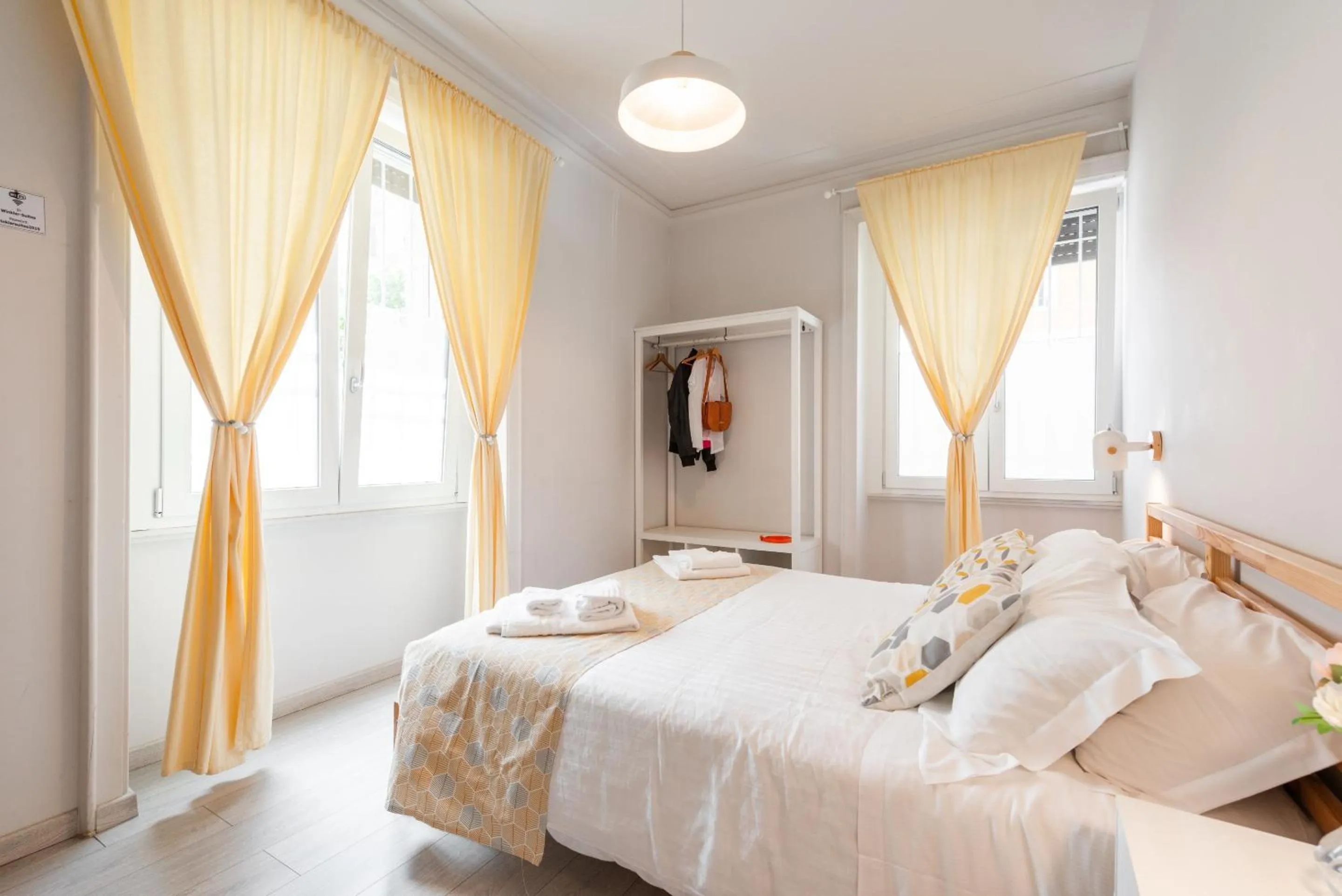 Bedroom, Bed in Winkler Suites