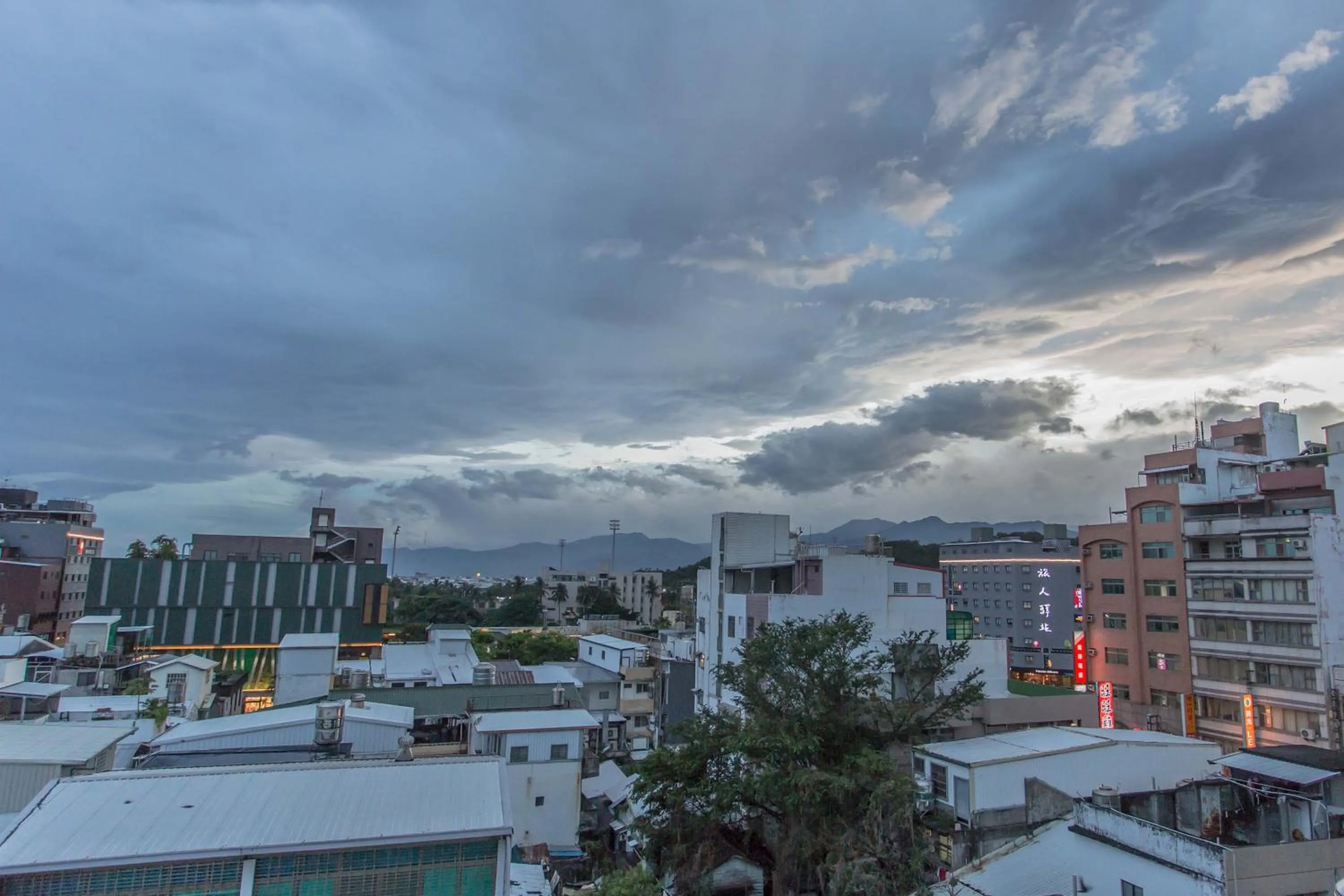 Street view in Seeing Inn