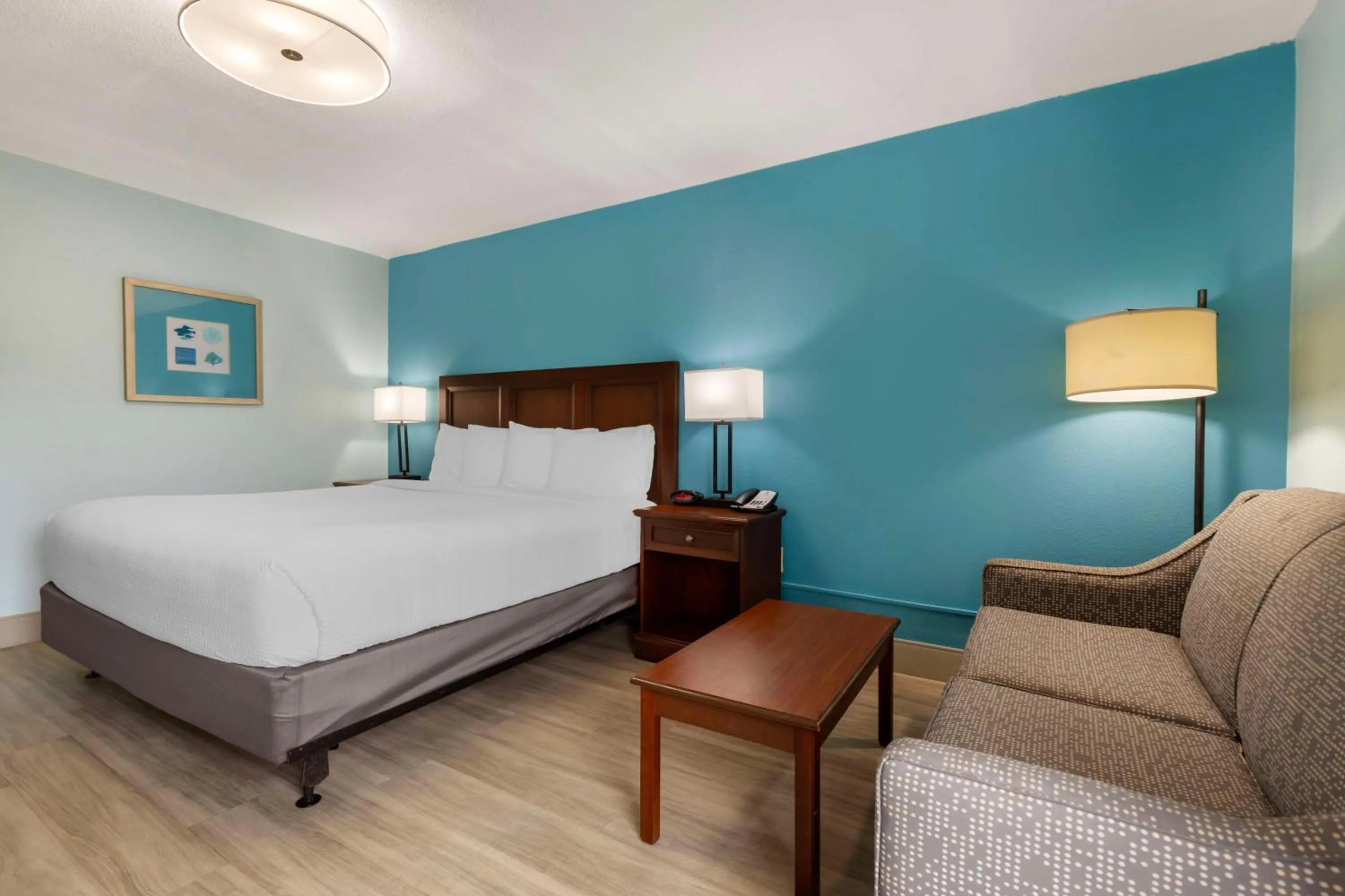 Bedroom, Bed in Best Western Plus Myrtle Beach@Intracoastal