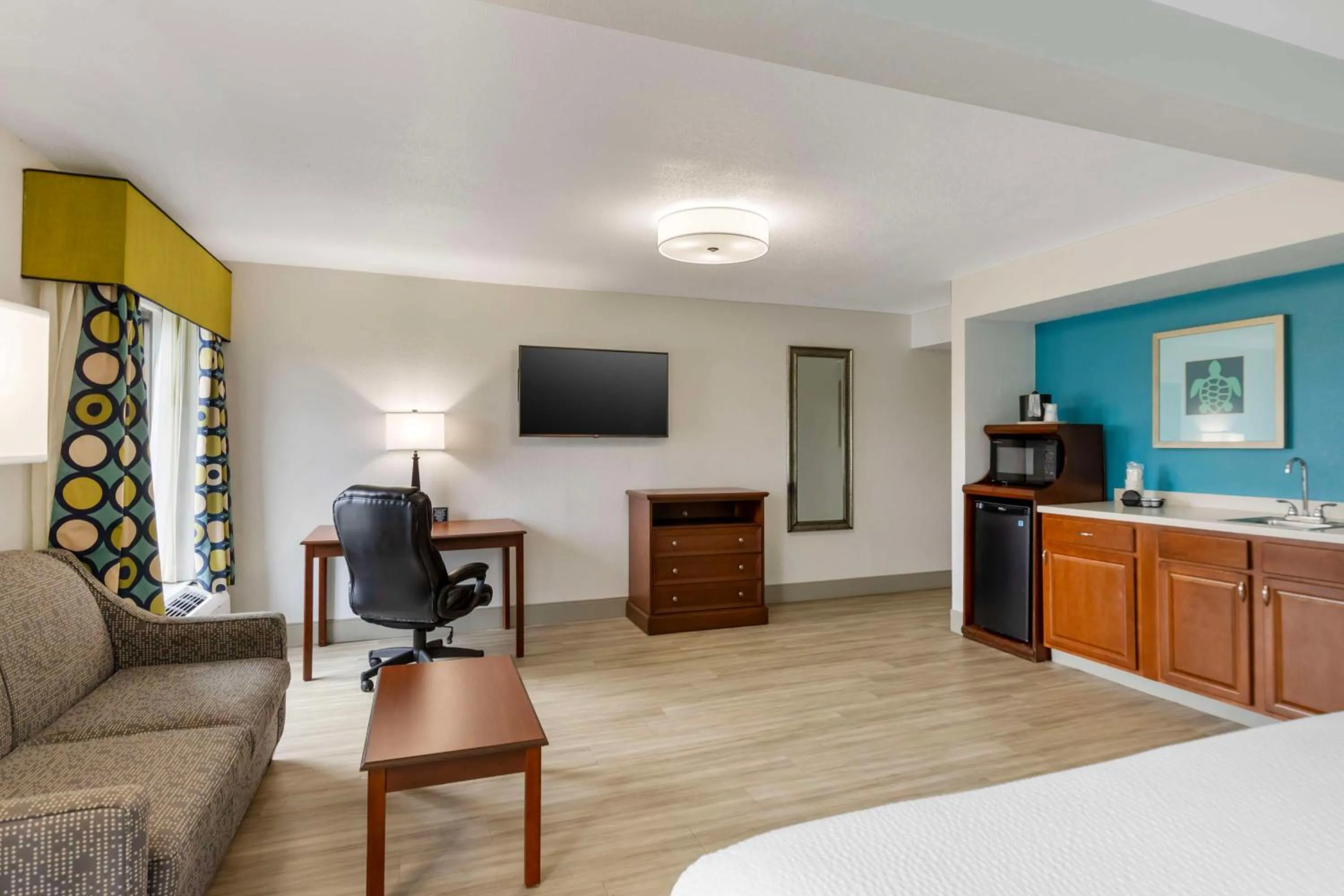 Bedroom, Bed in Best Western Plus Myrtle Beach@Intracoastal