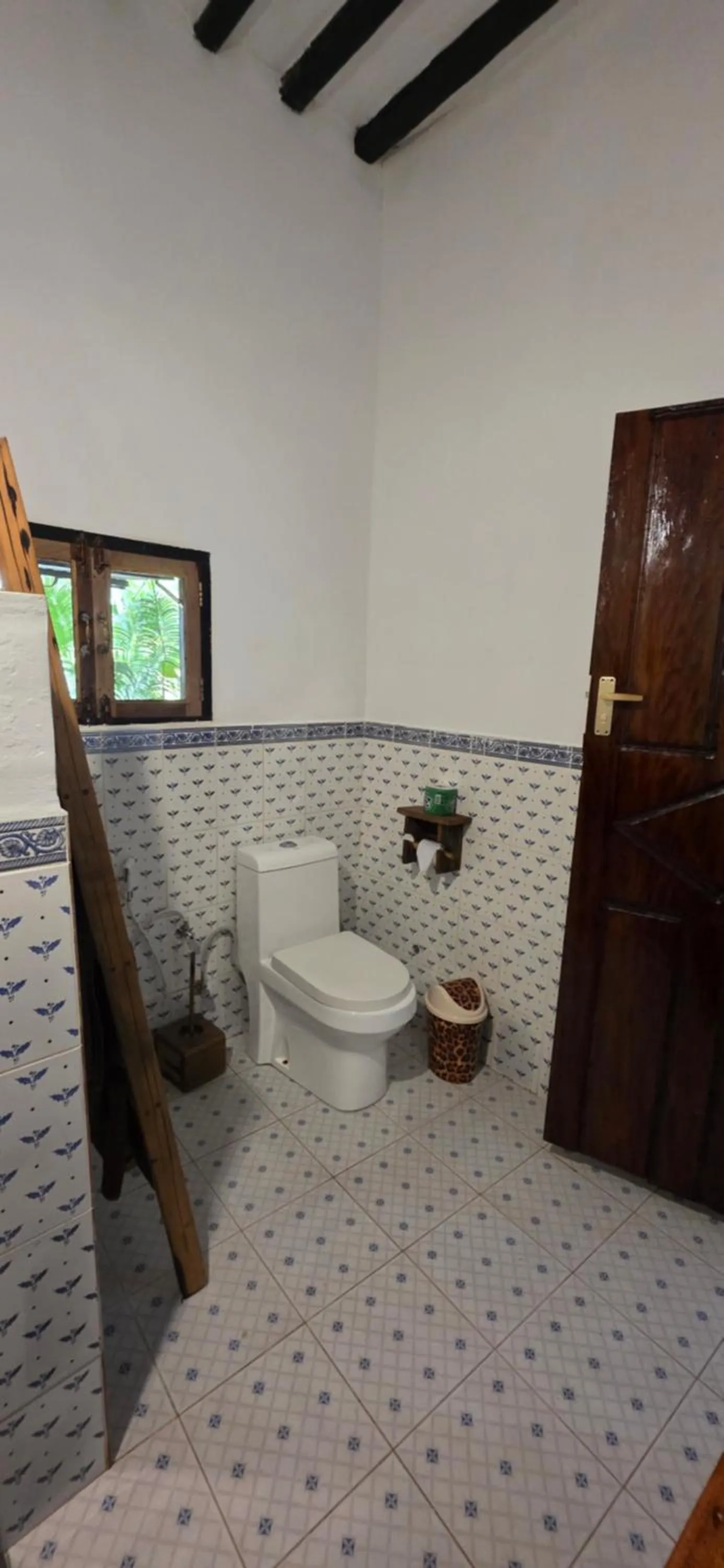 Shower in Salama & Mbuyuni Bungalows