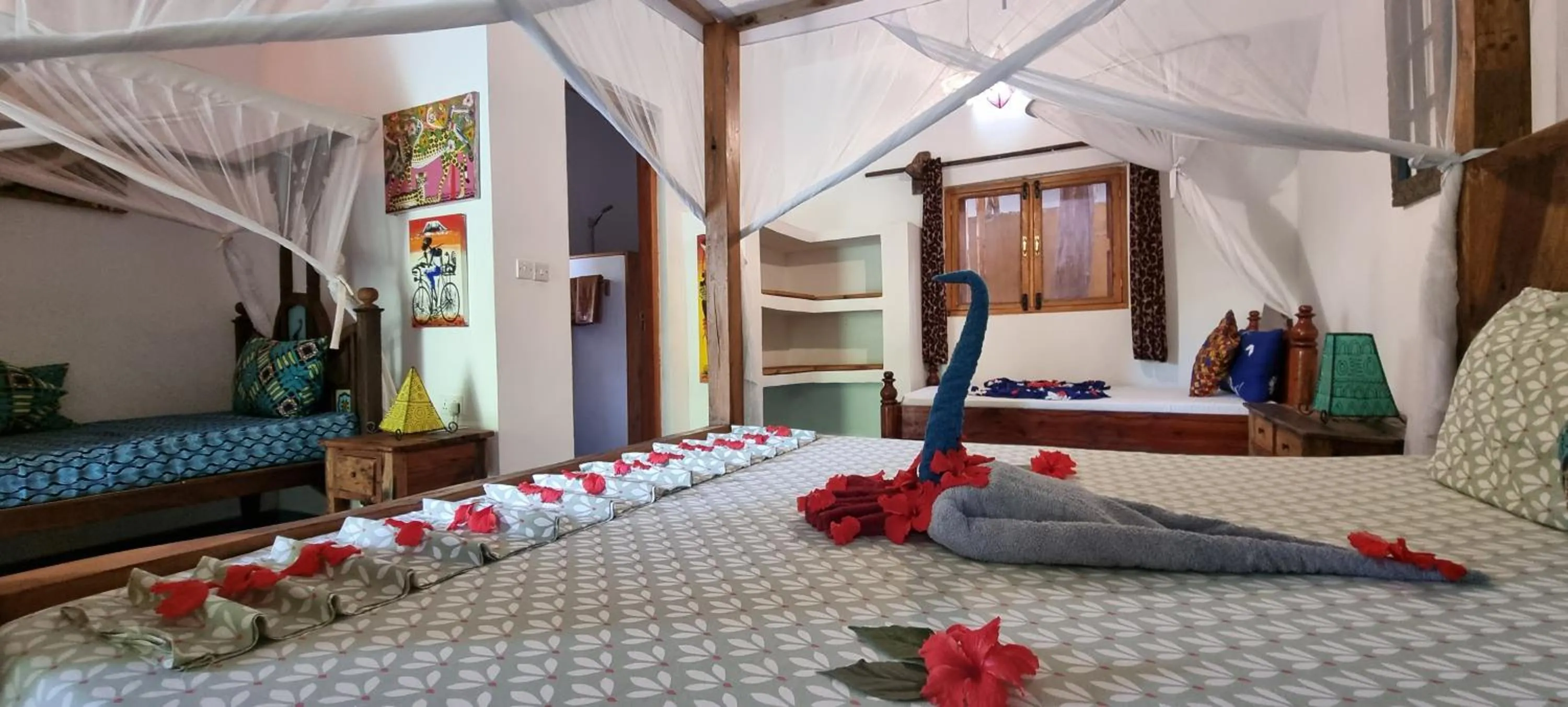 Balcony/Terrace, Bed in Salama & Mbuyuni Bungalows