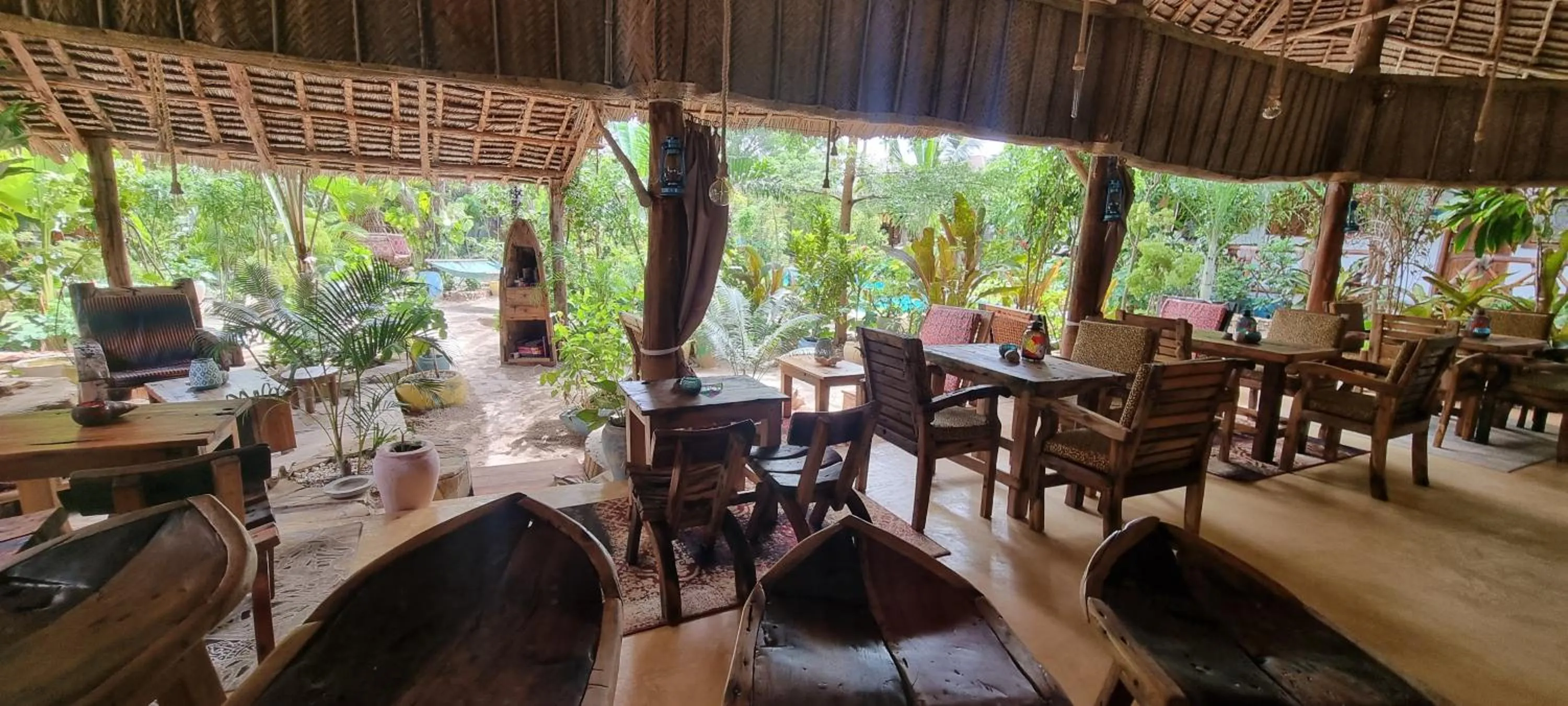 Toilet in Salama & Mbuyuni Bungalows