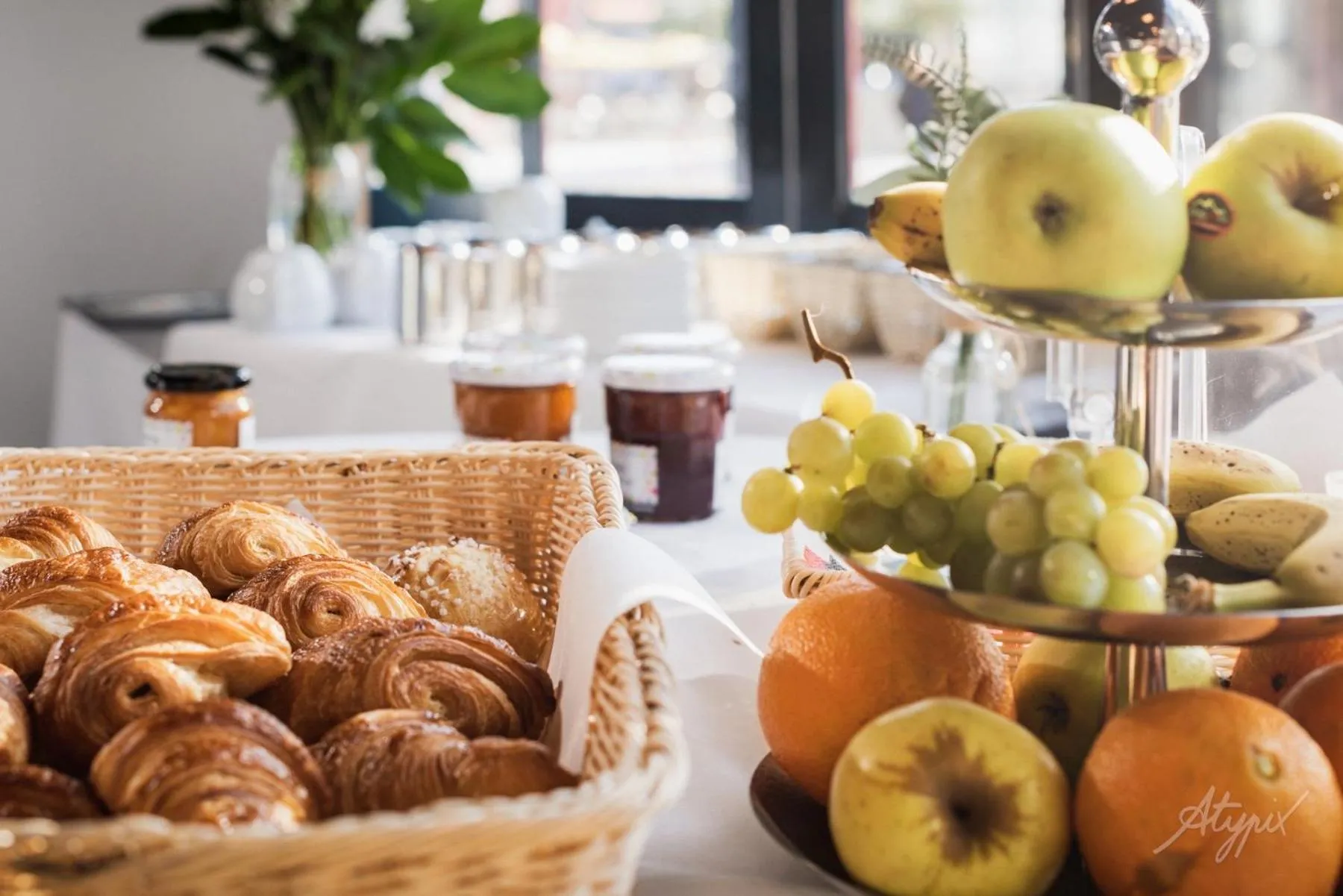 Breakfast in le paris brest hotel