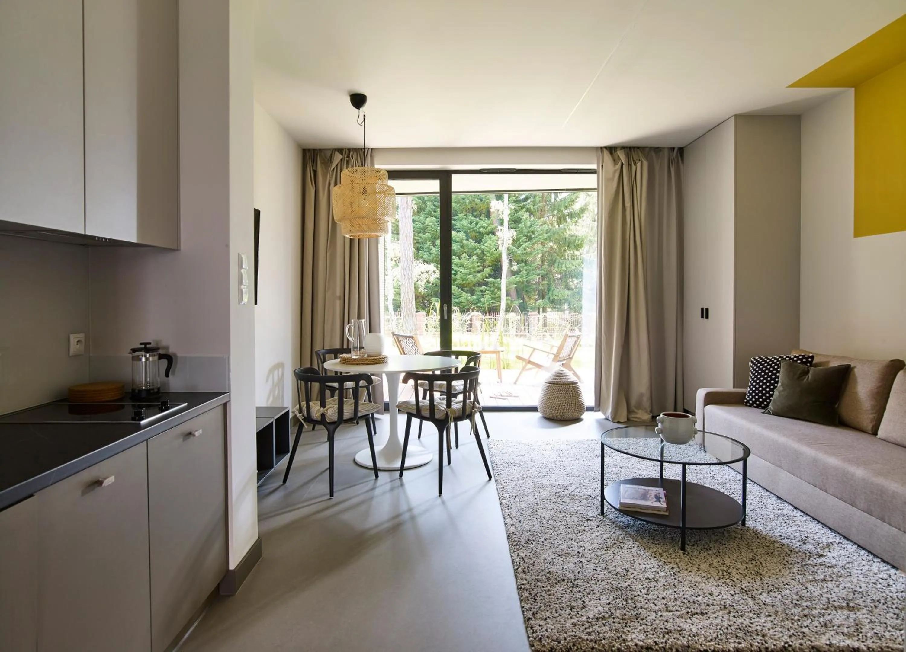 Kitchen or kitchenette in Apartamenty DECK Jurata