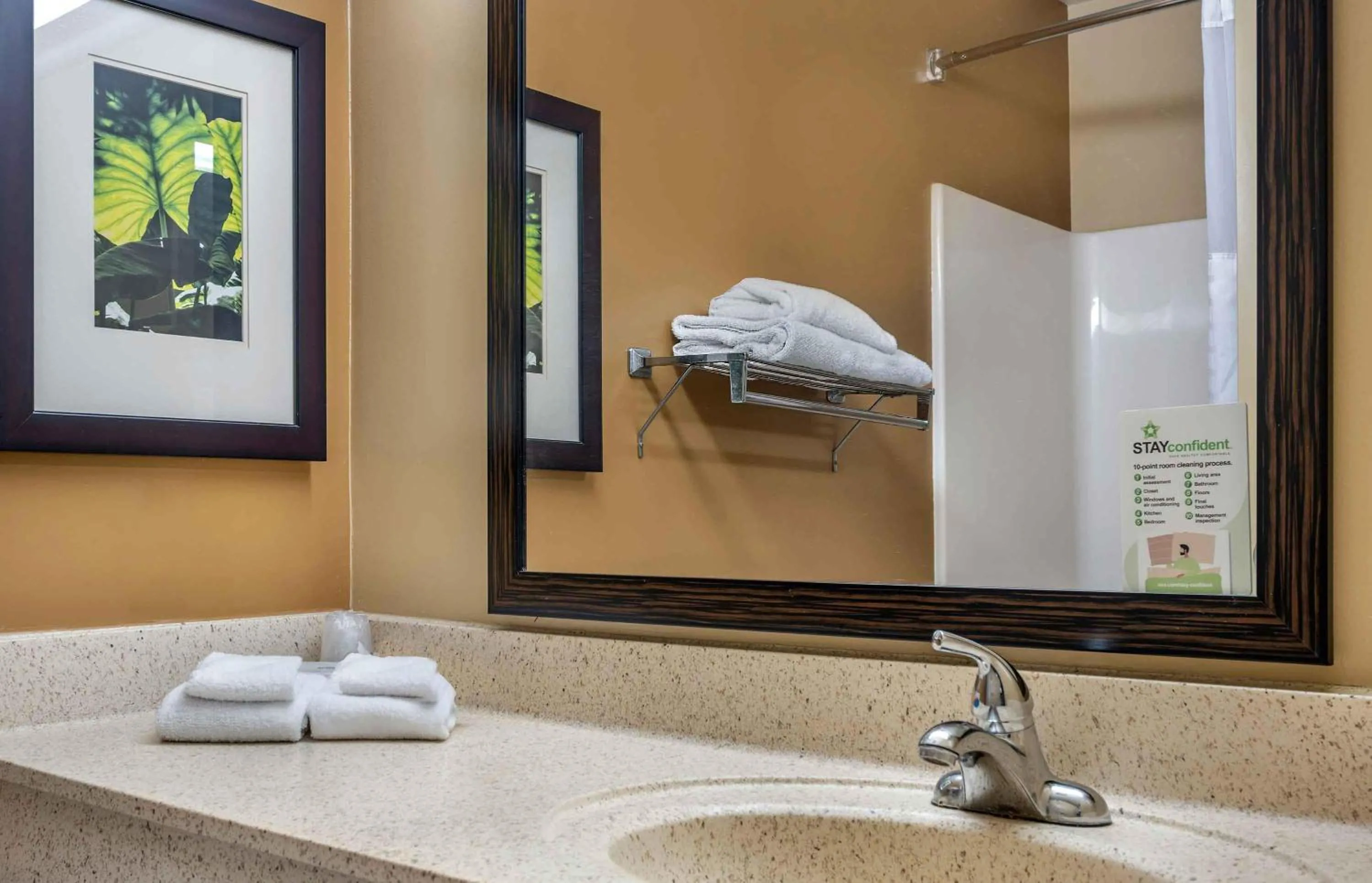 Bathroom in Extended Stay America Select Suites - Atlanta - Buckhead