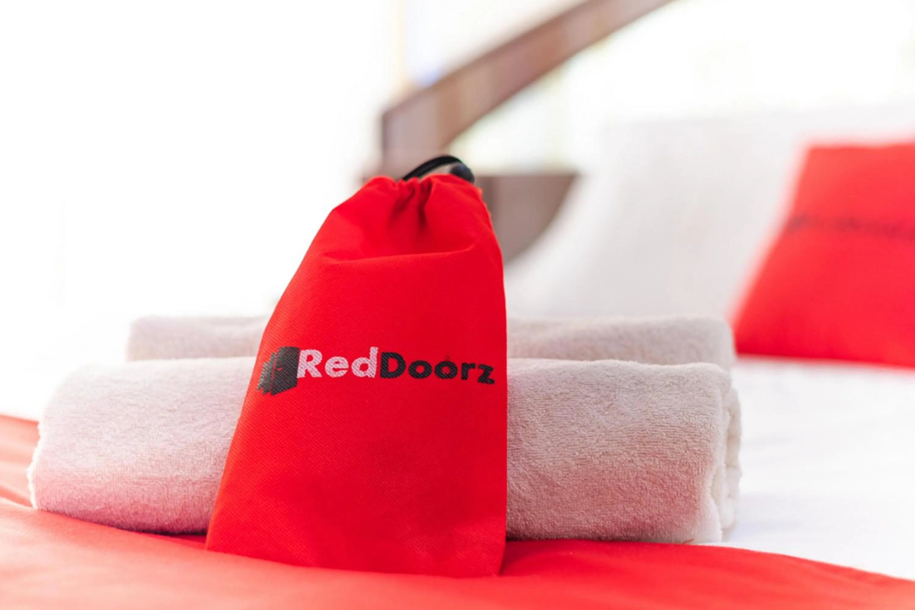 Bed in RedDoorz Syariah near Balai Kota Batu