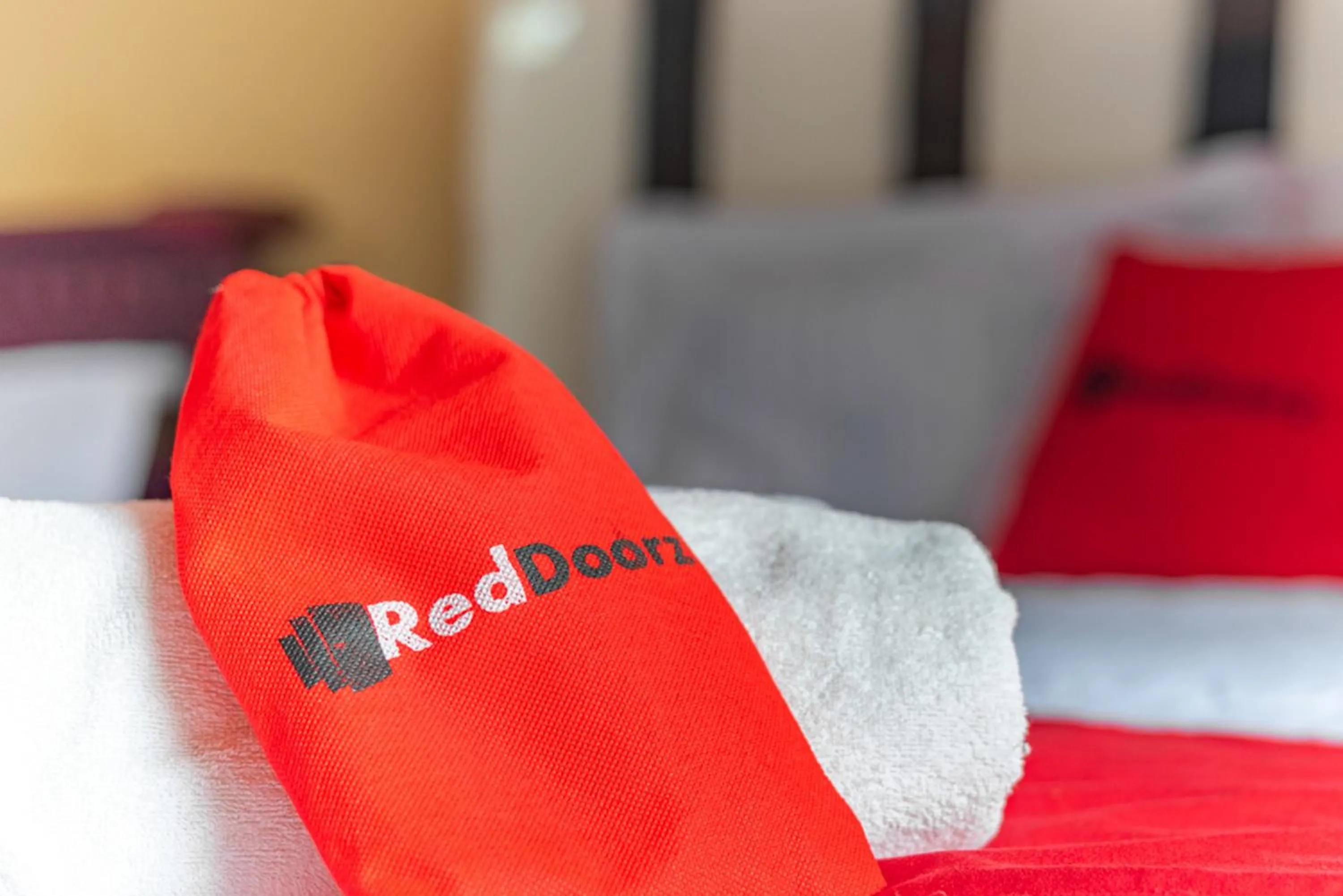 Bed in RedDoorz Syariah near Balai Kota Batu