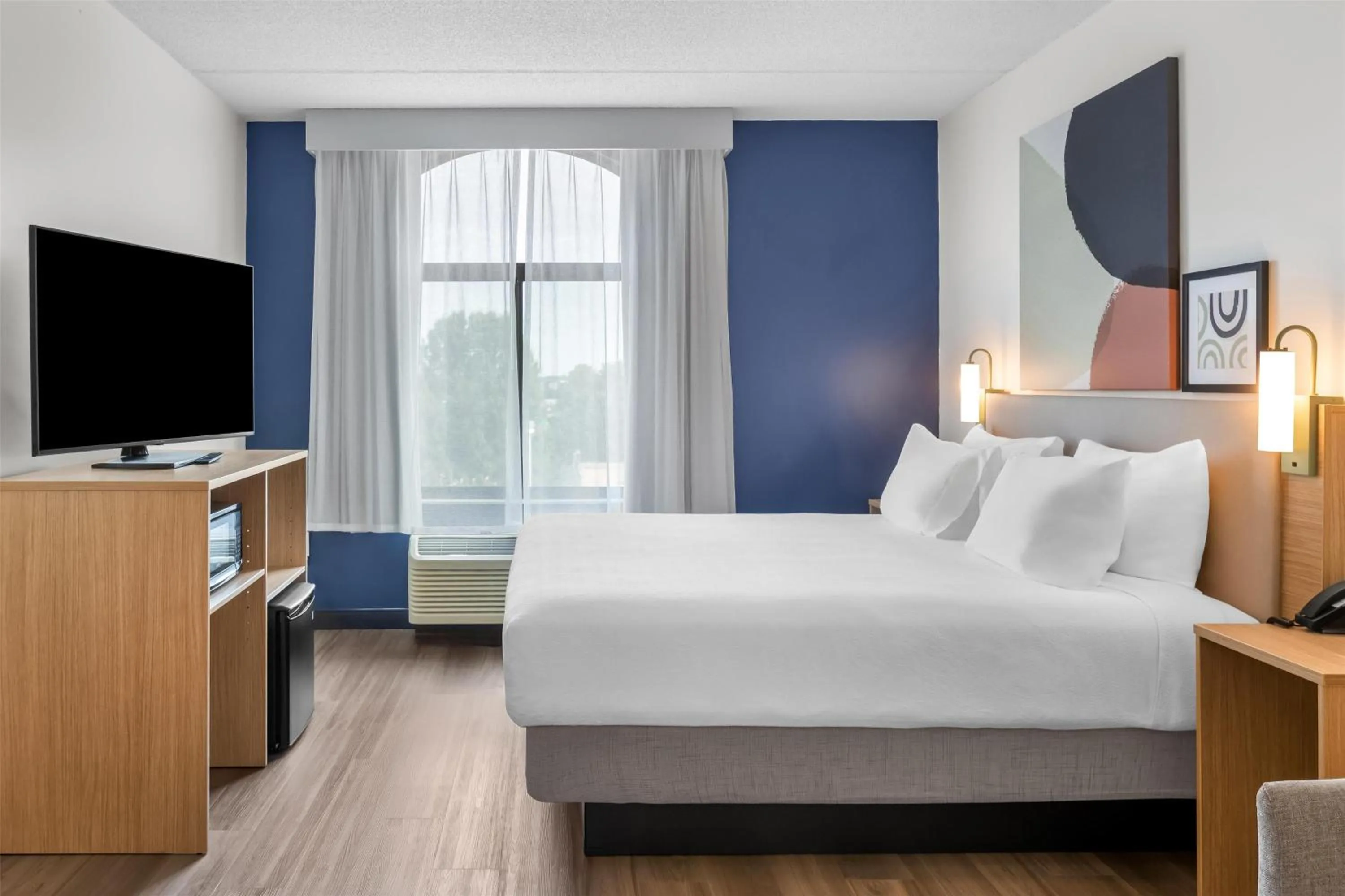 Bed in Spark by Hilton Rock Hill