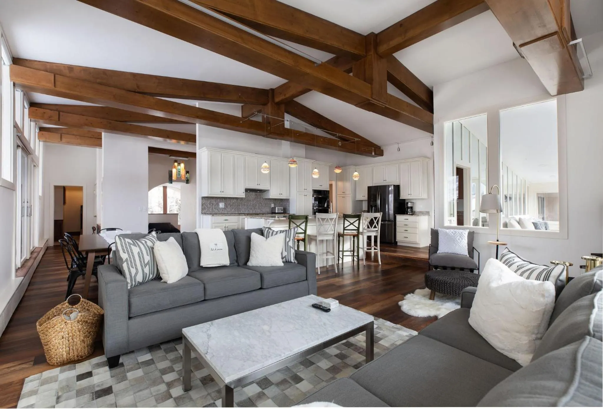 Kitchen or kitchenette in Sitzmark Vail