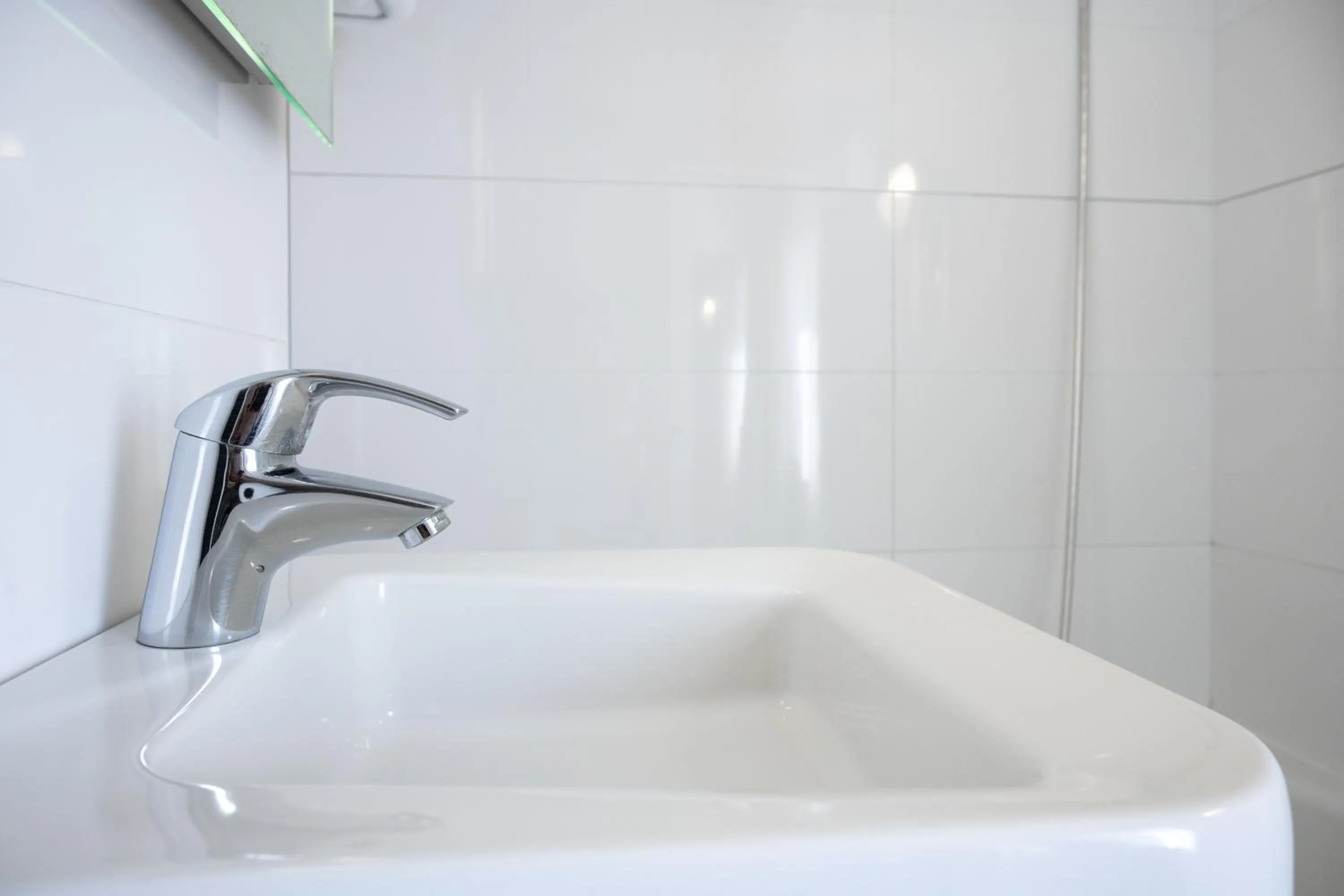 Bathroom in Kyriad Beaune