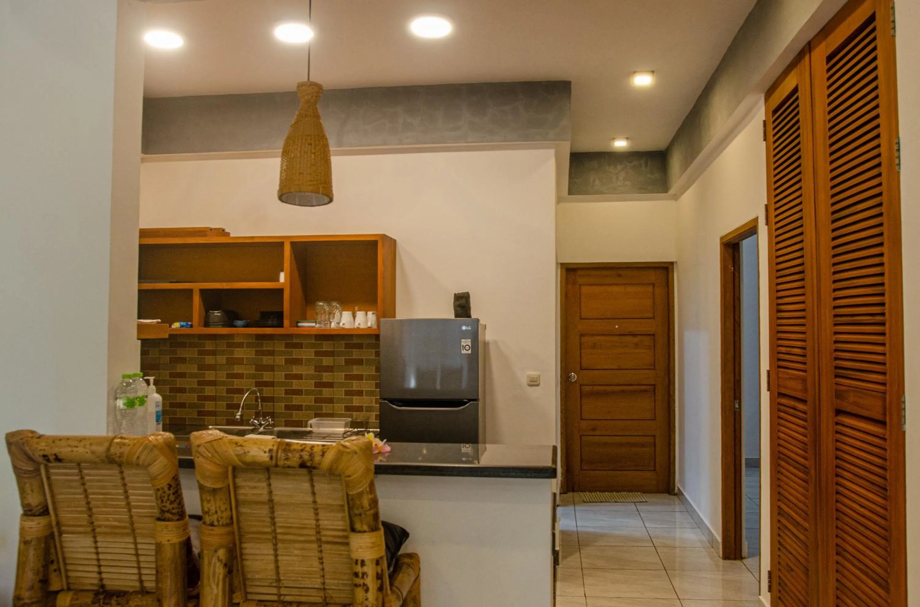 Kitchen or kitchenette in Senggigi Homes & Apartments