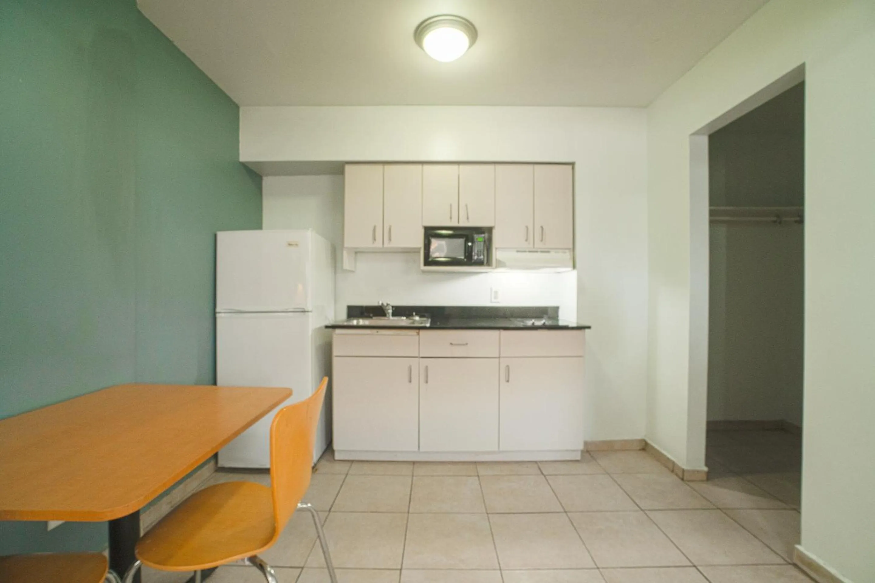 Bedroom in OYO Hotel Midland