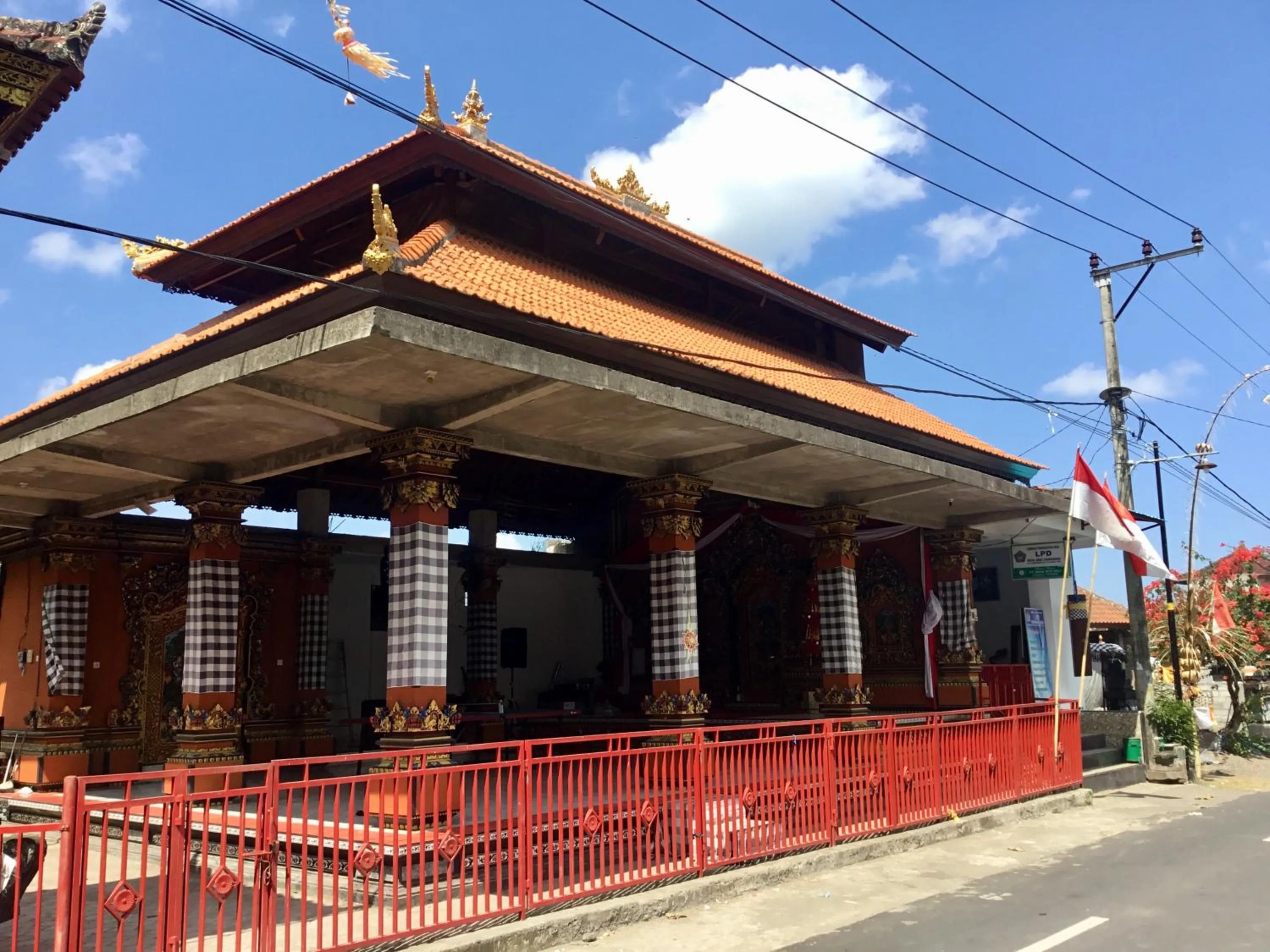 Property building in Alas Arum Ecolodge