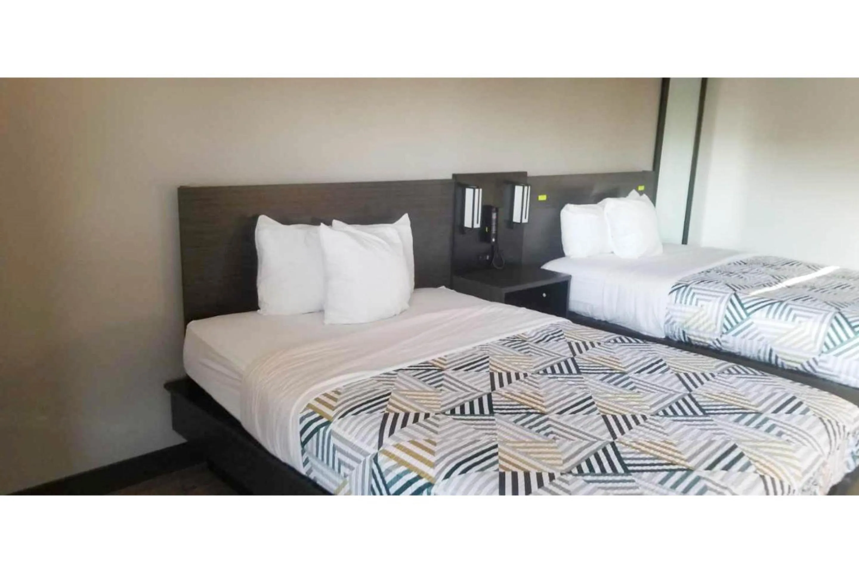 Bed in Motel 6-Ogden, UT - 21st Street