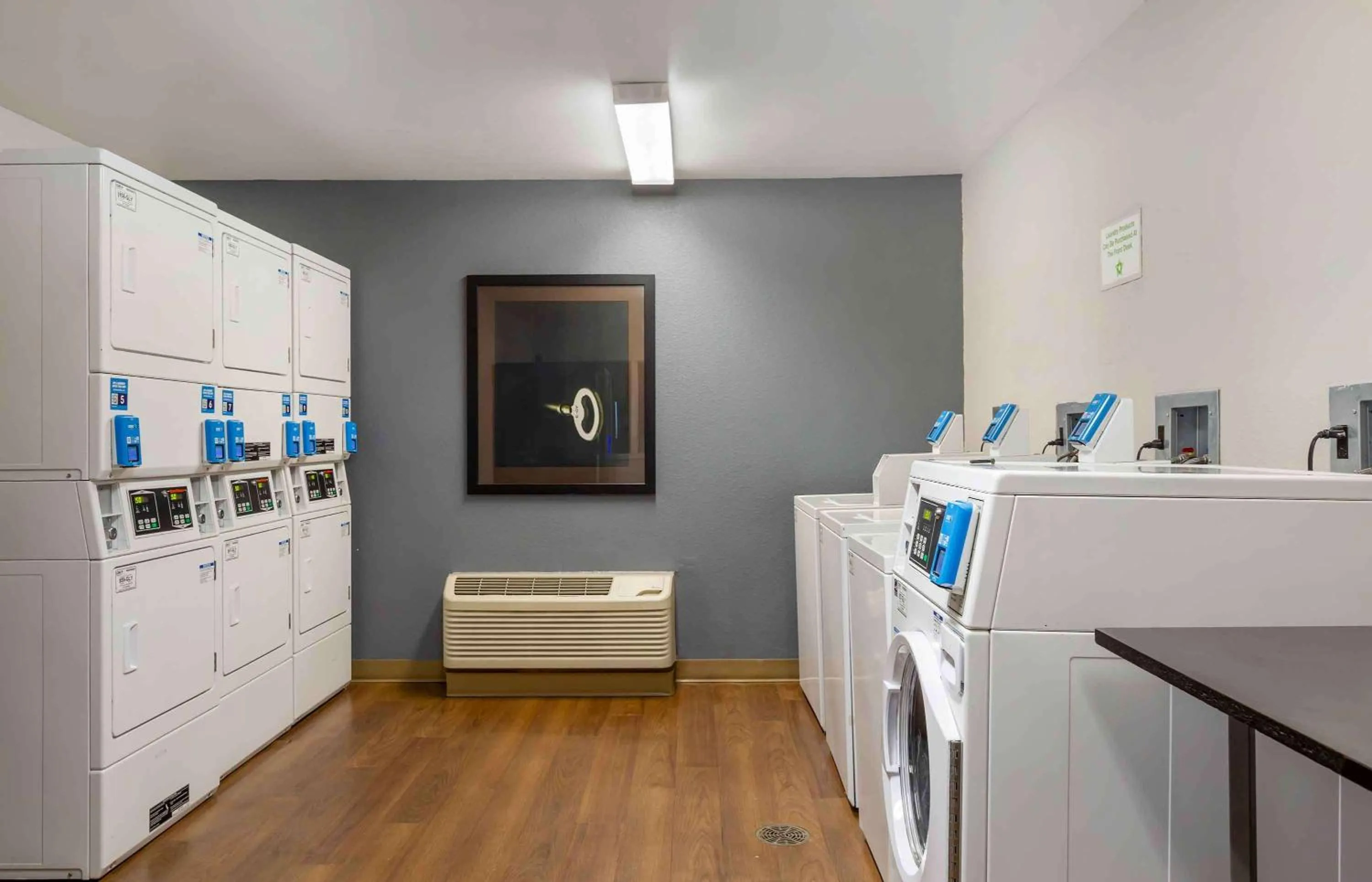 Property building in Extended Stay America Suites - Boston - Tewksbury