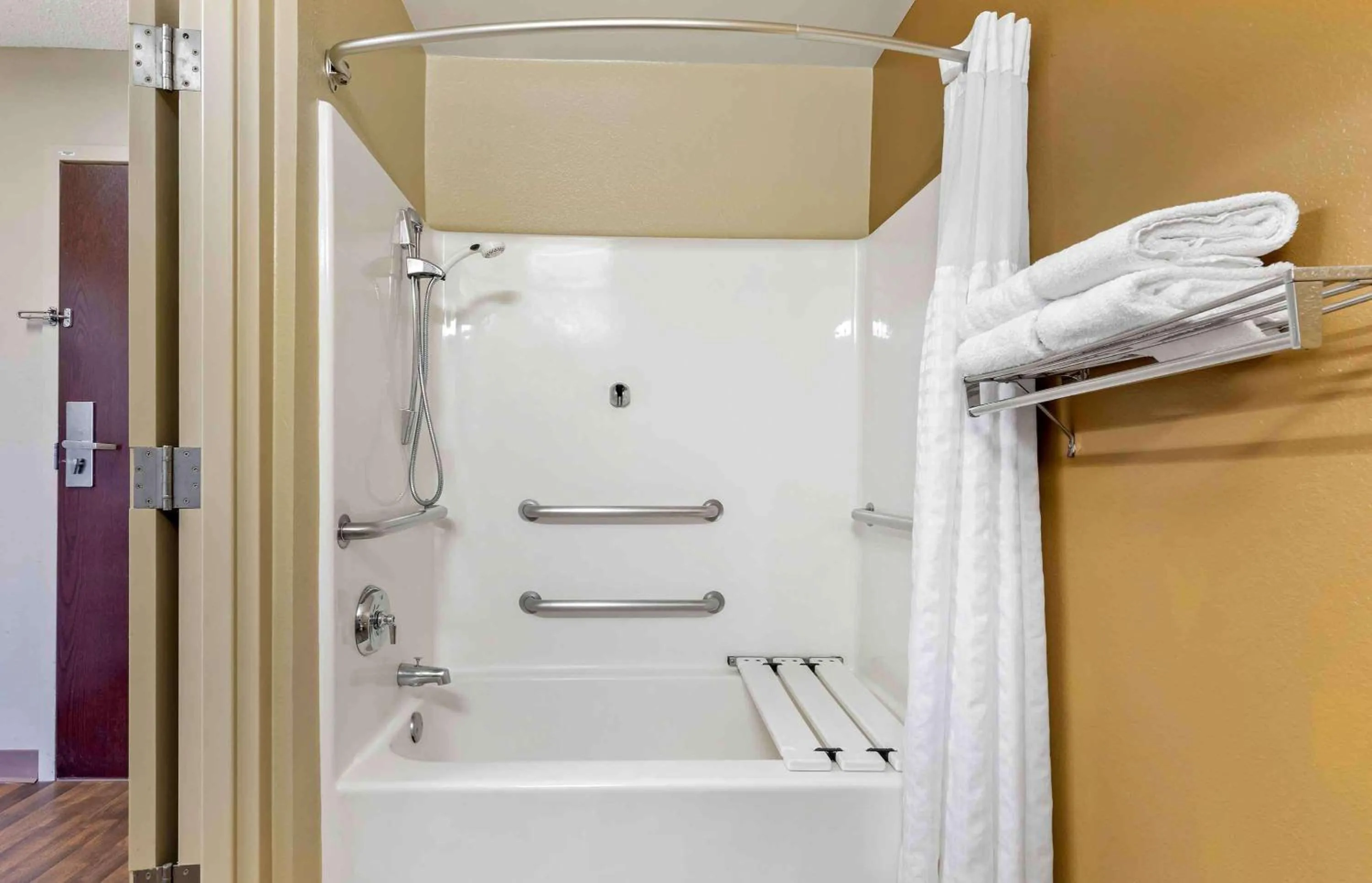 Bathroom in Extended Stay America Suites - Portland - Scarborough