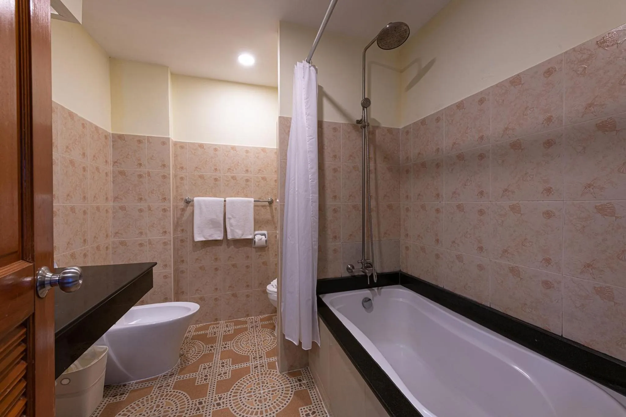 Deluxe Double or Twin Room with Sea View in Blue Beach Grand Resort And Spa