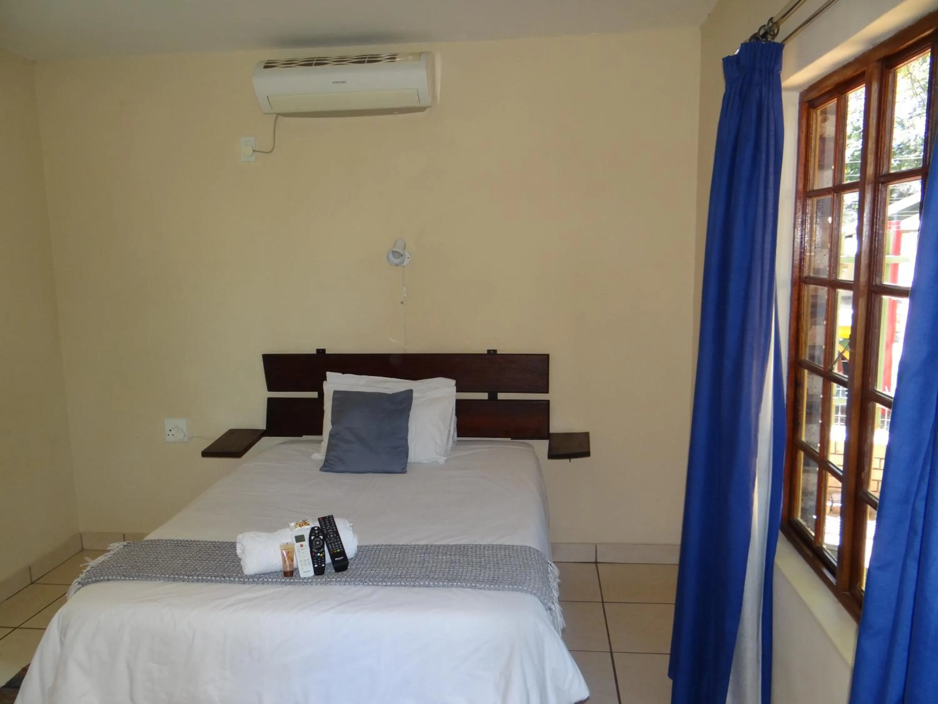 Bed in Lepha Guest House