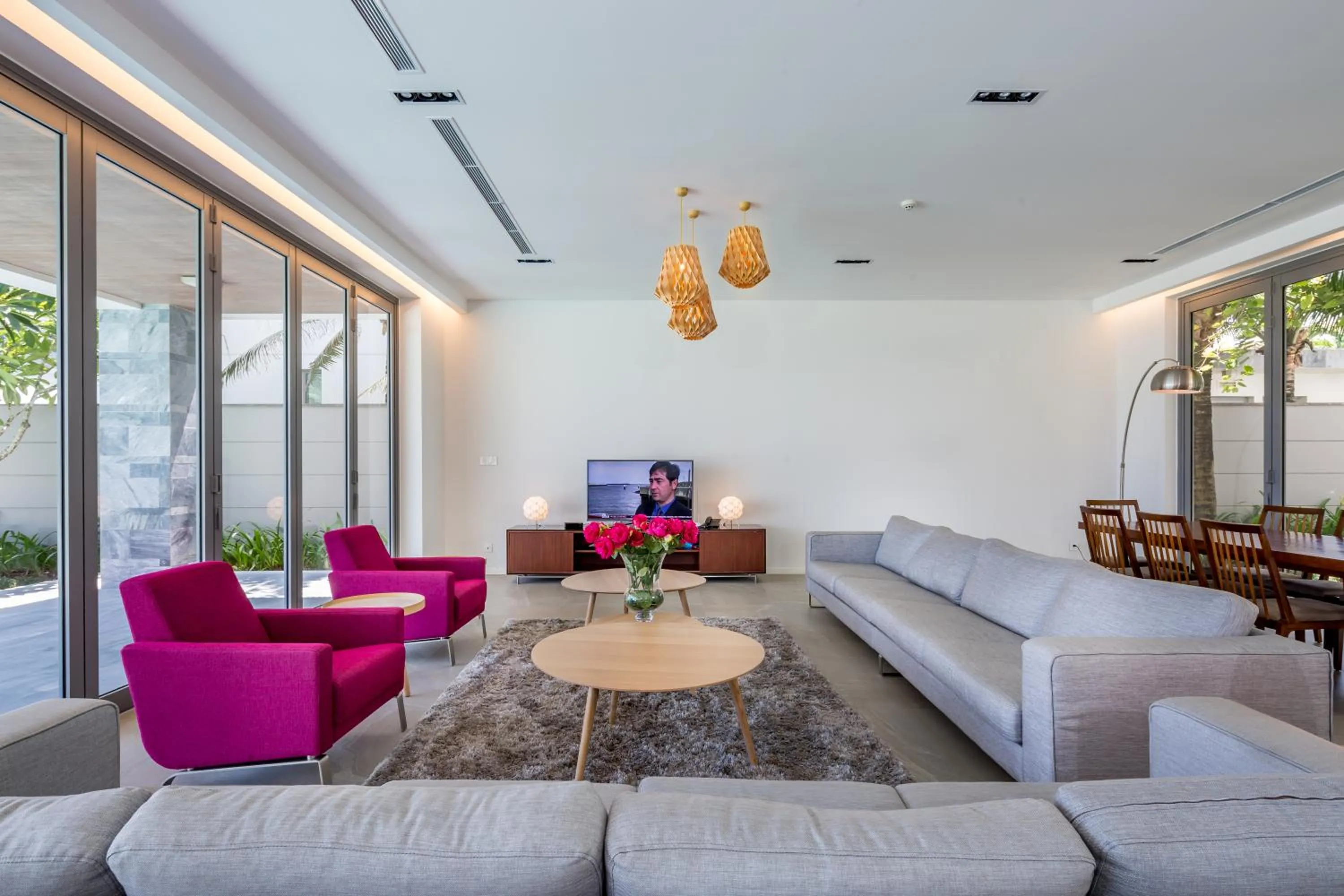 Luxury Villa 5* - Ocean Front - IDCWH