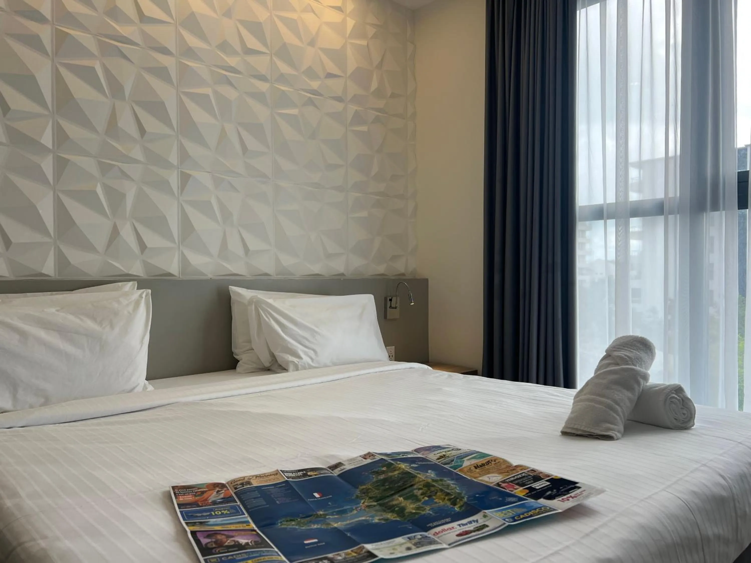 Bed in Adonis Cupecoy