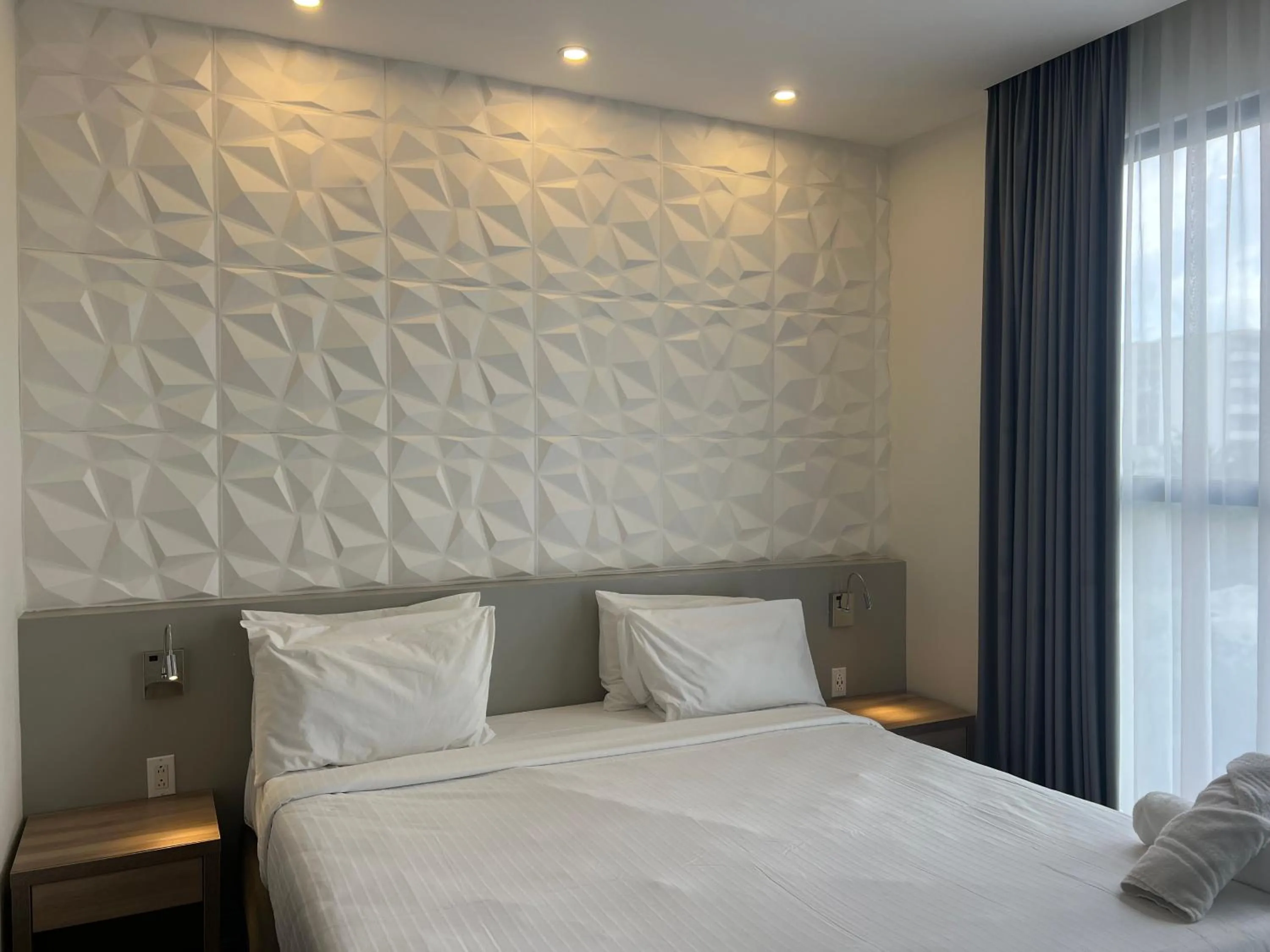 Bed in Adonis Cupecoy