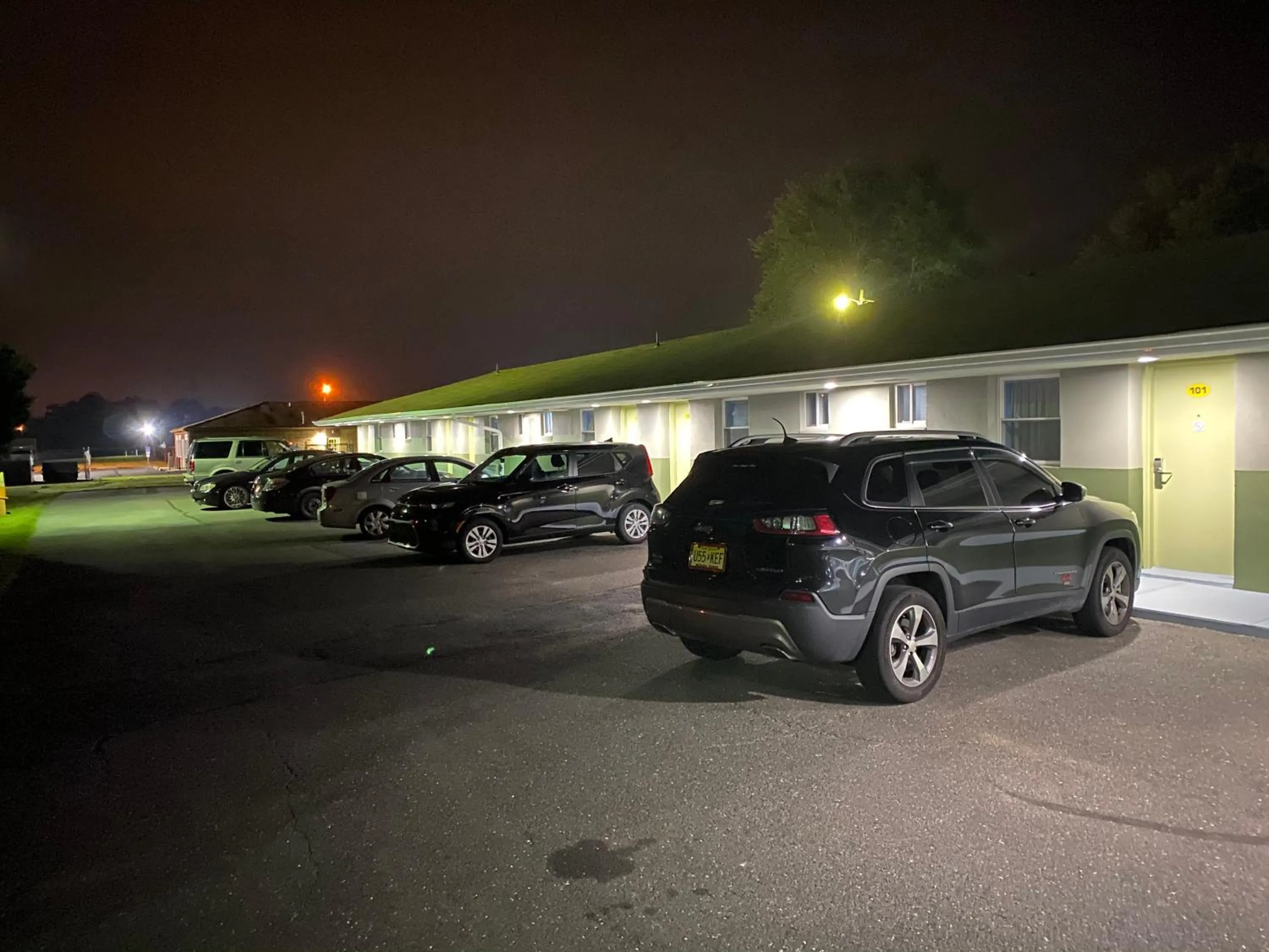 Red Carpet Inn & Suites Wrightstown