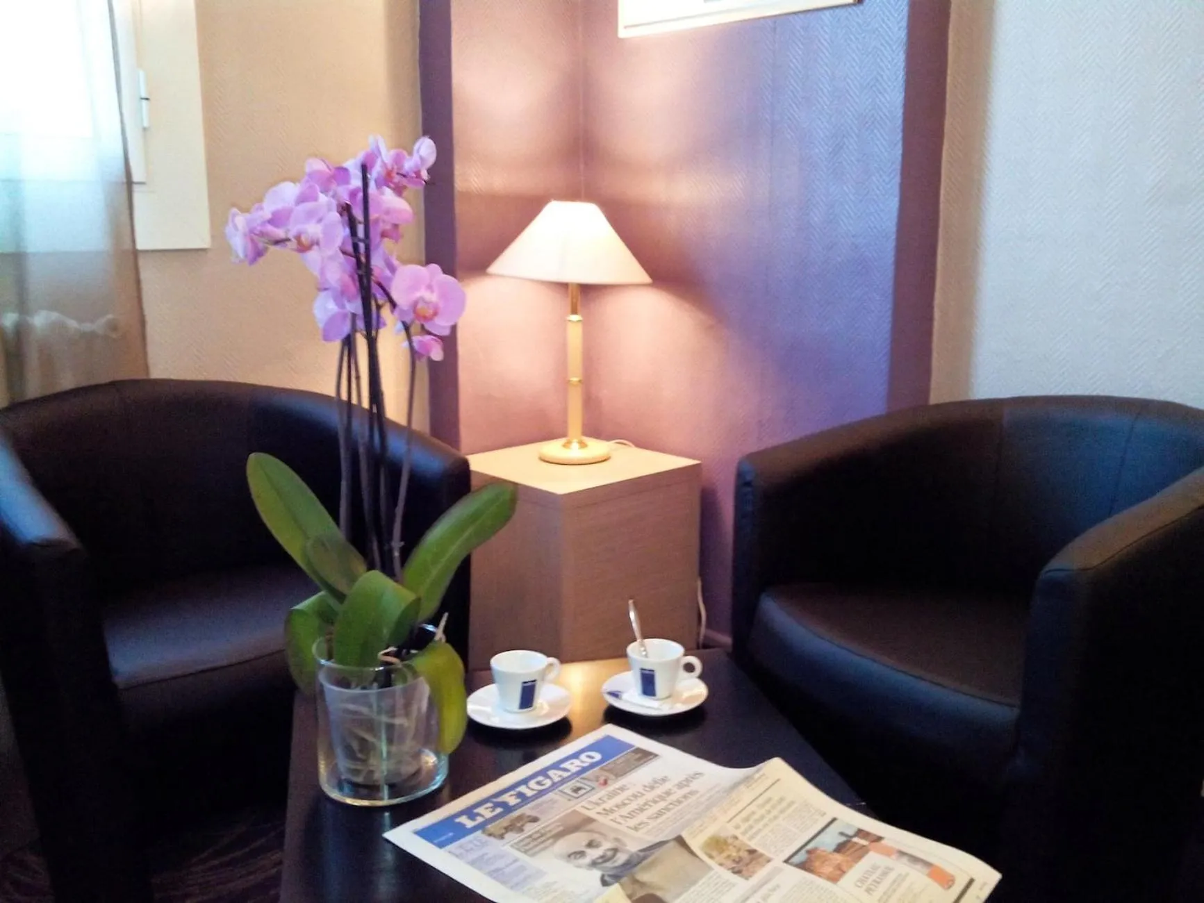 Bedroom in Hôtel Christina Lourdes