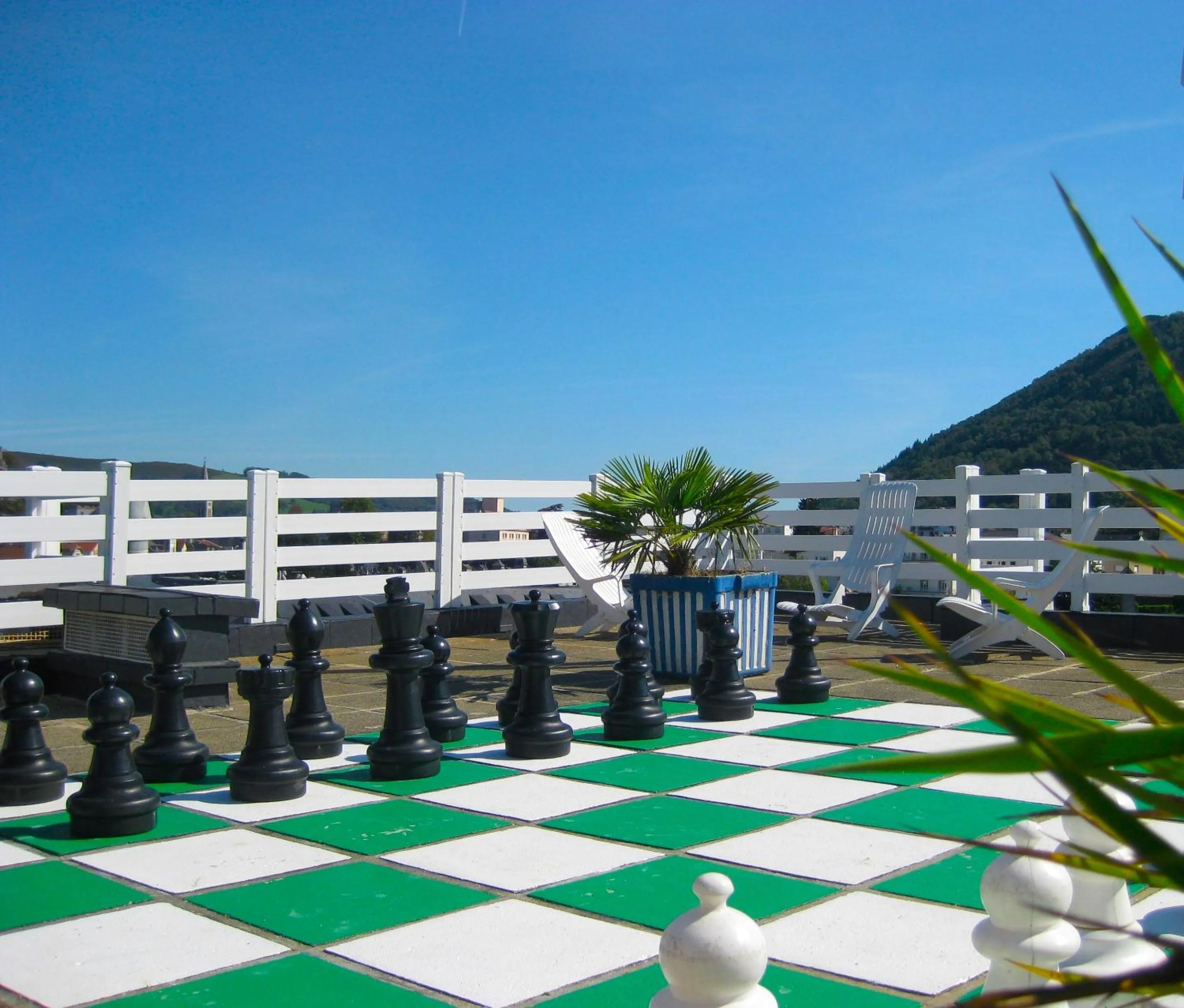 Game Room in Hôtel Christina Lourdes