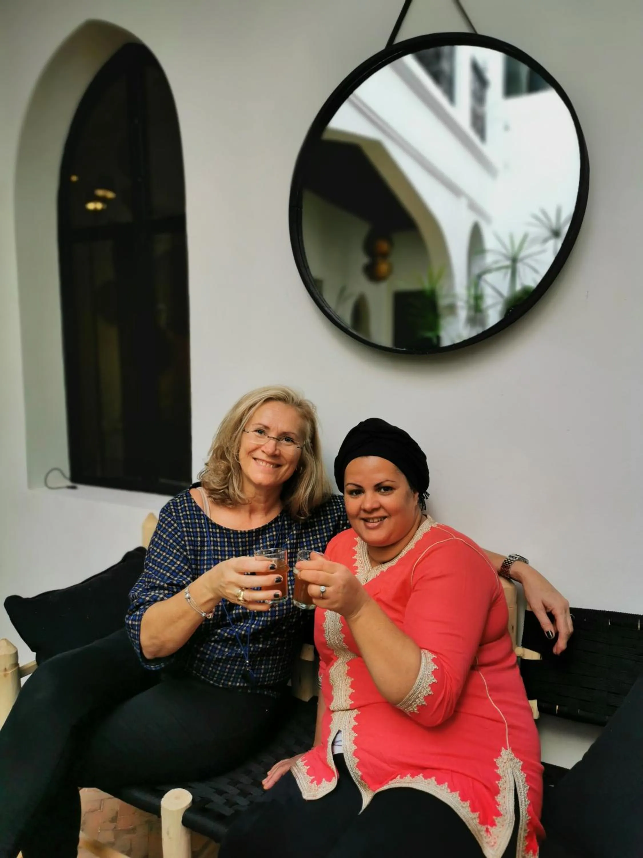 People in Riad Bab aylen - Piscine Roof Top chauffée